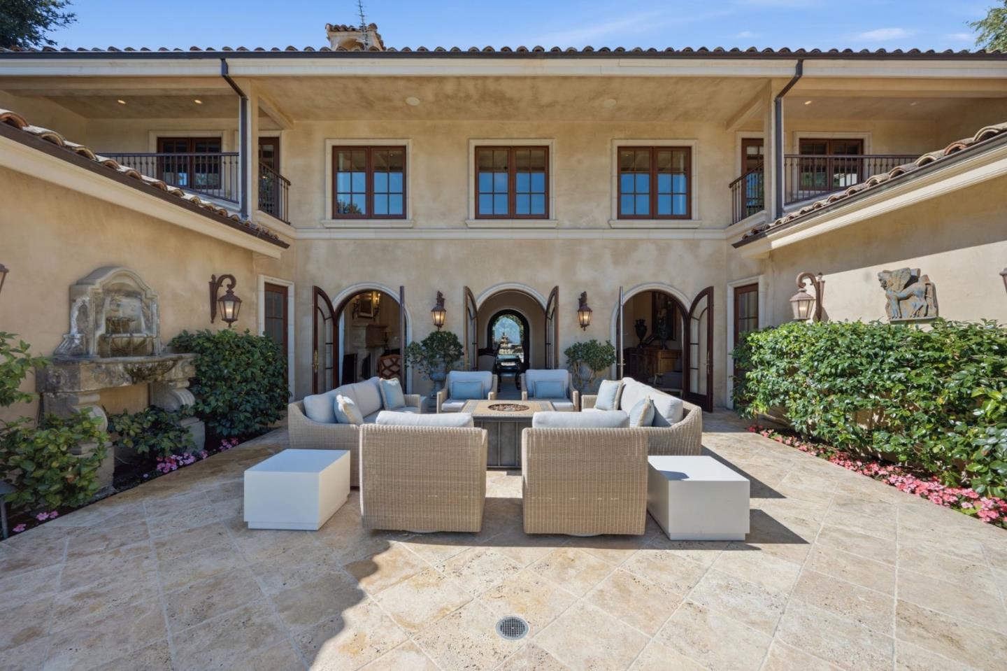 10285 Magdalena RD