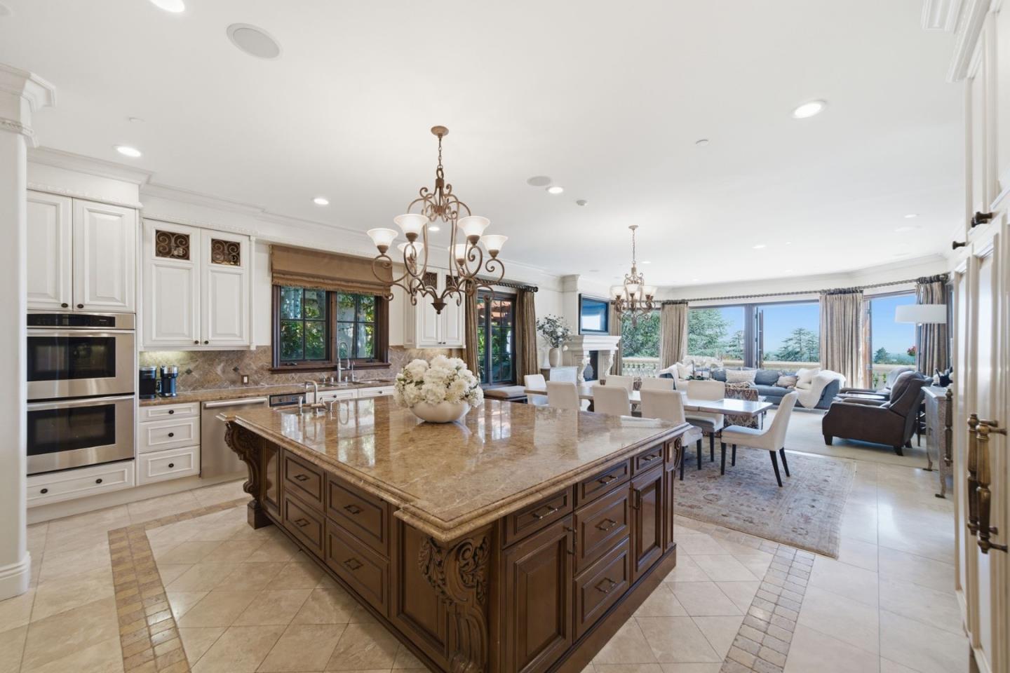 10285 Magdalena RD