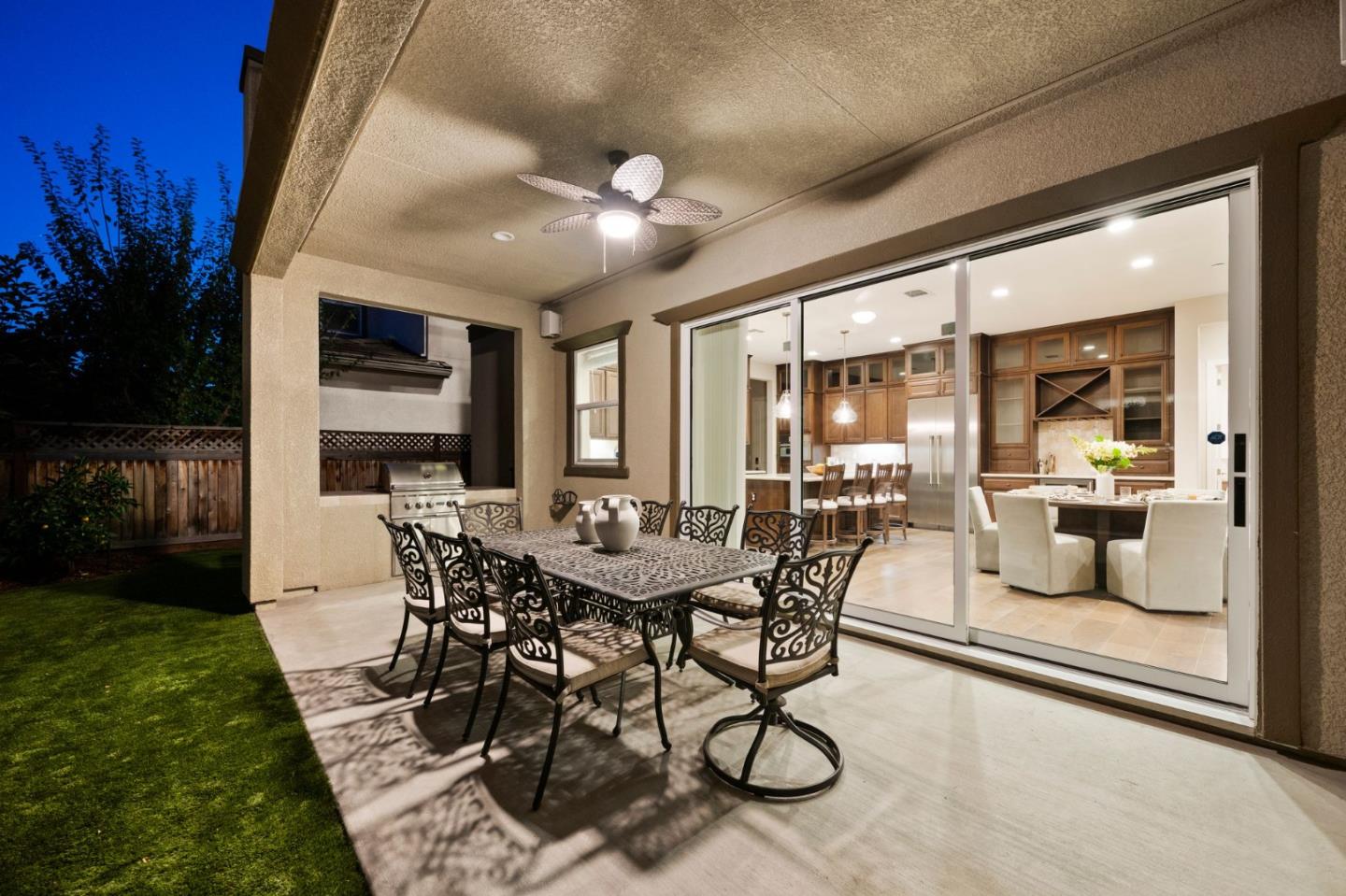 6752 Grasshopper AVE