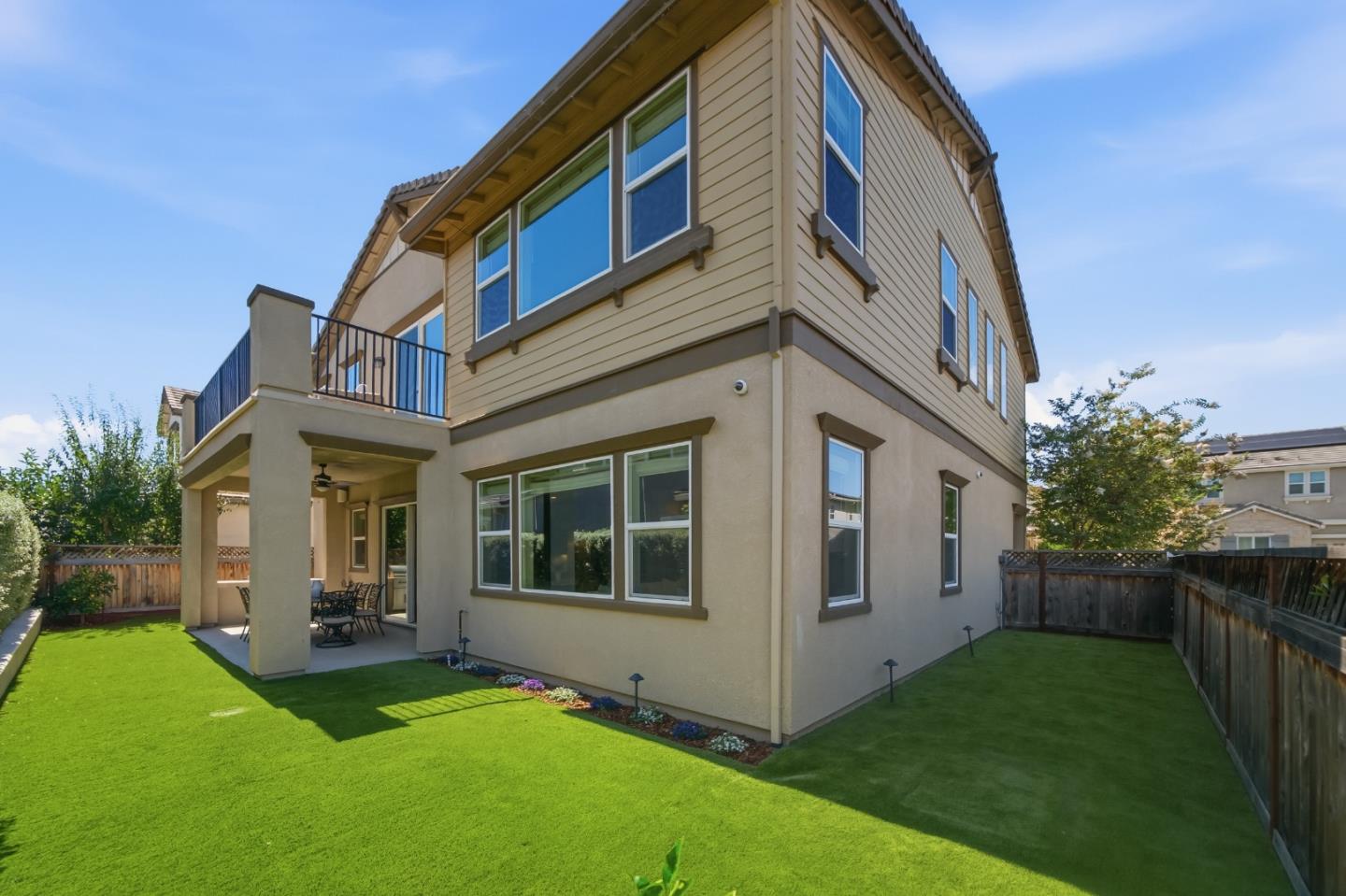6752 Grasshopper AVE