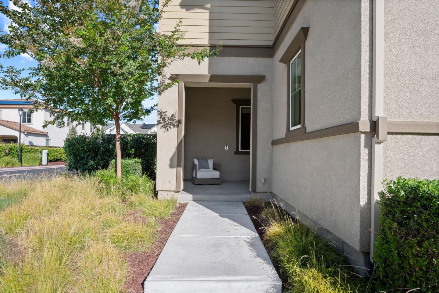 6752 Grasshopper AVE