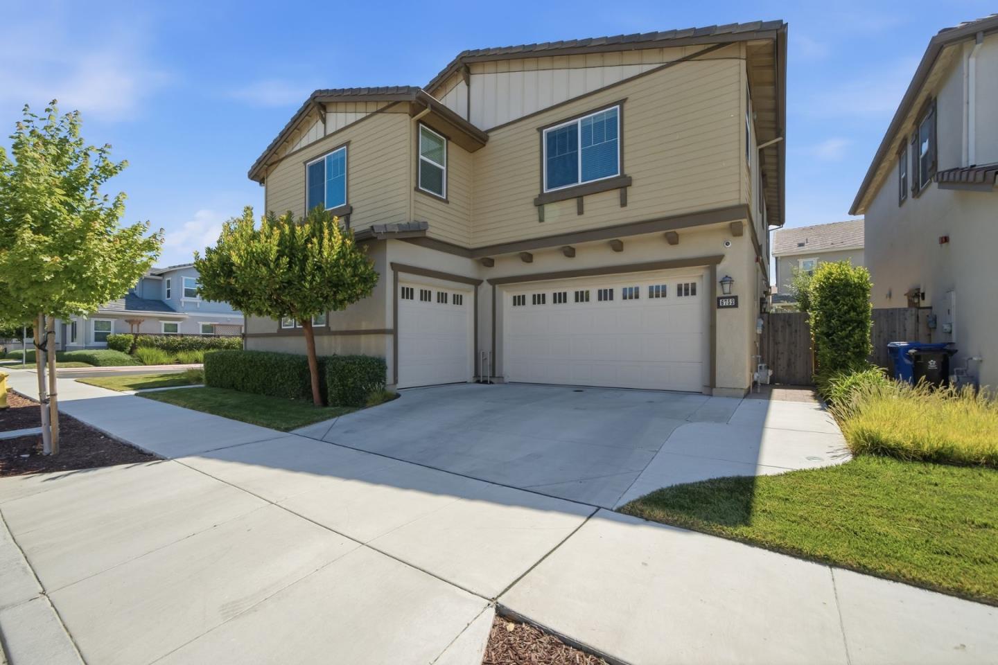 6752 Grasshopper AVE