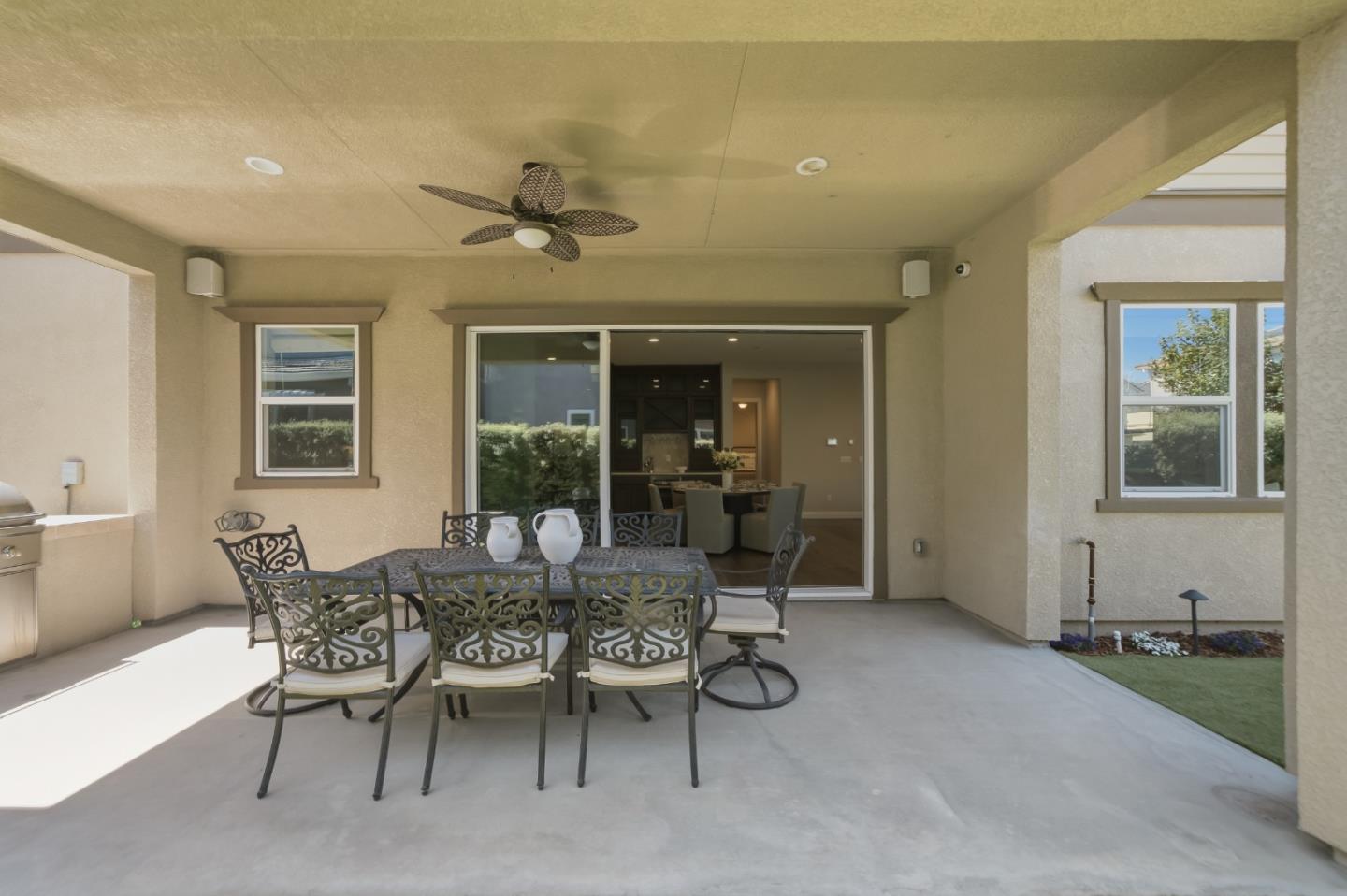 6752 Grasshopper AVE