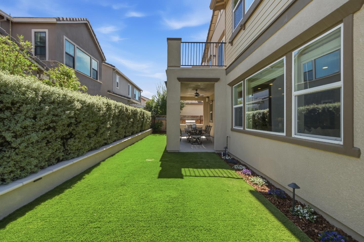 6752 Grasshopper AVE