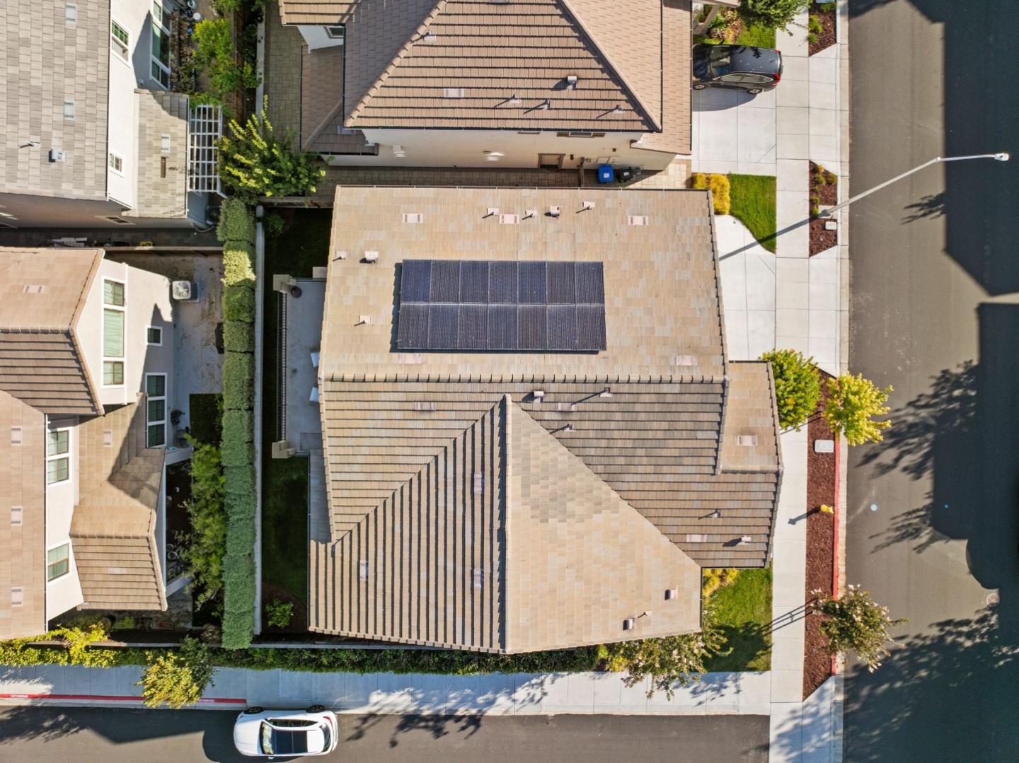 6752 Grasshopper AVE