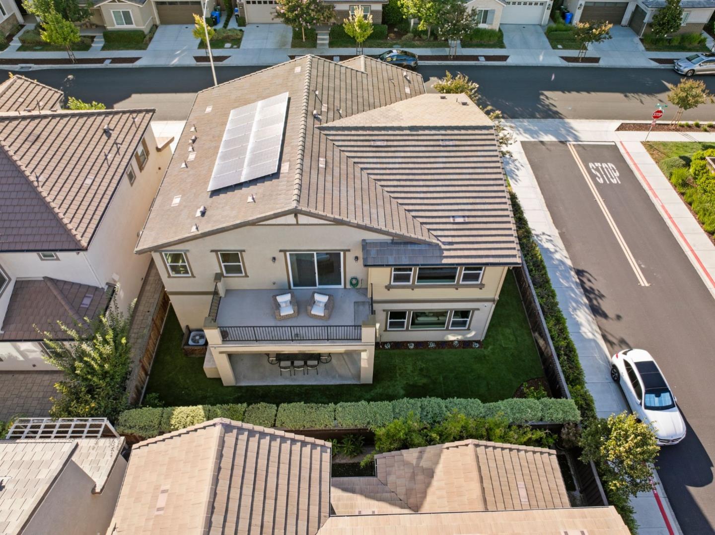 6752 Grasshopper AVE