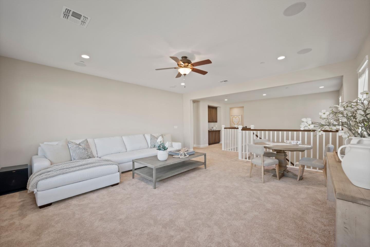 6752 Grasshopper AVE