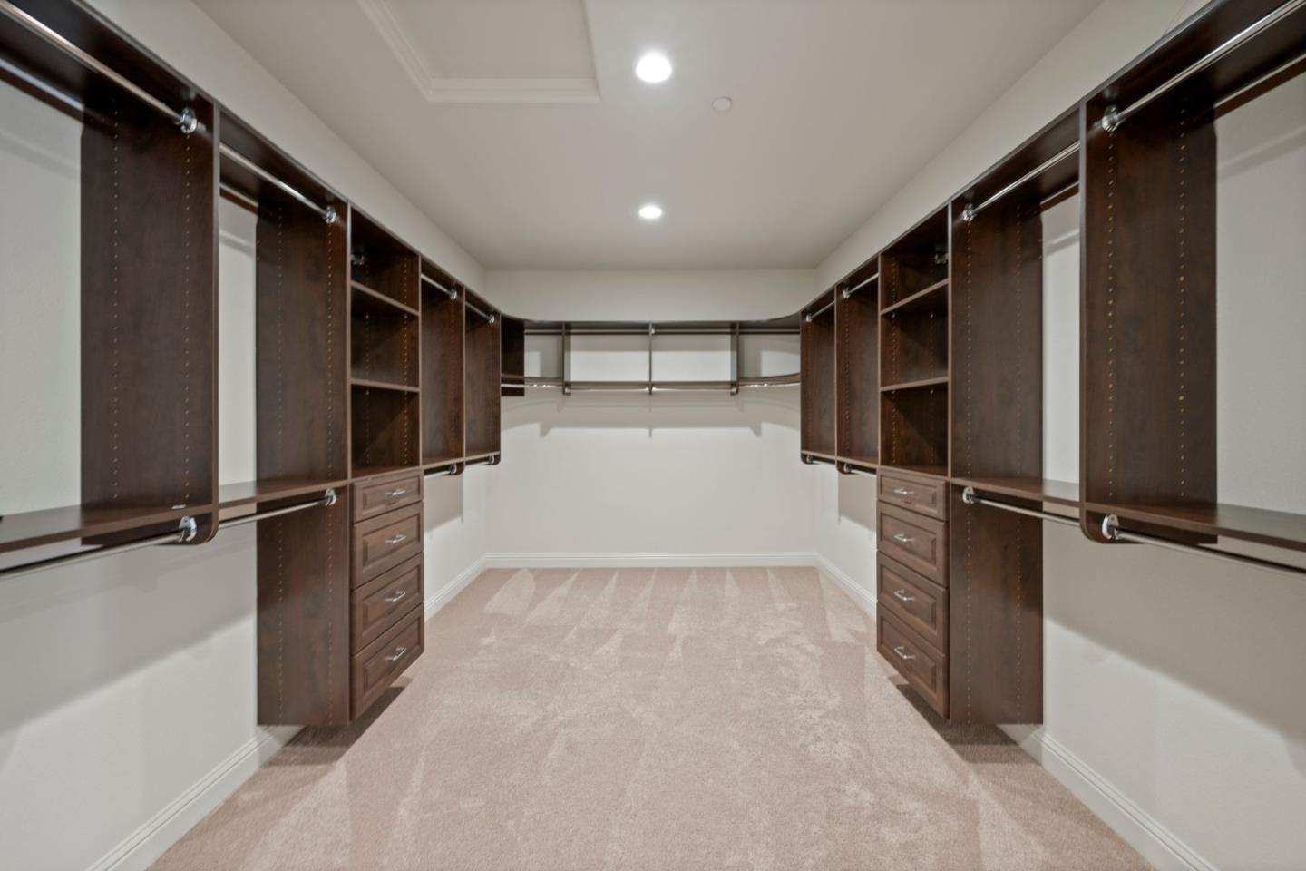 6752 Grasshopper AVE