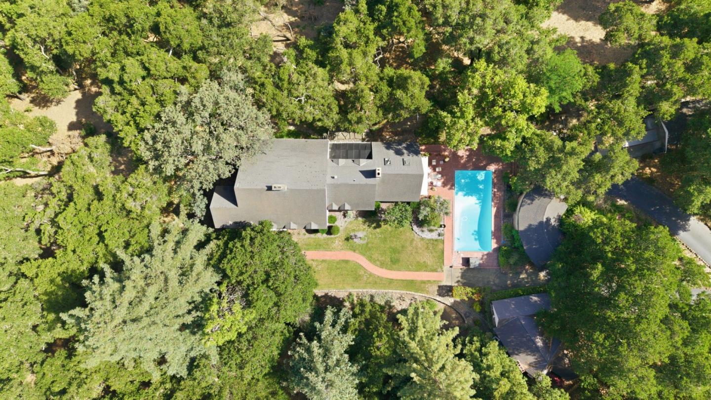 10836 W Loyola DR