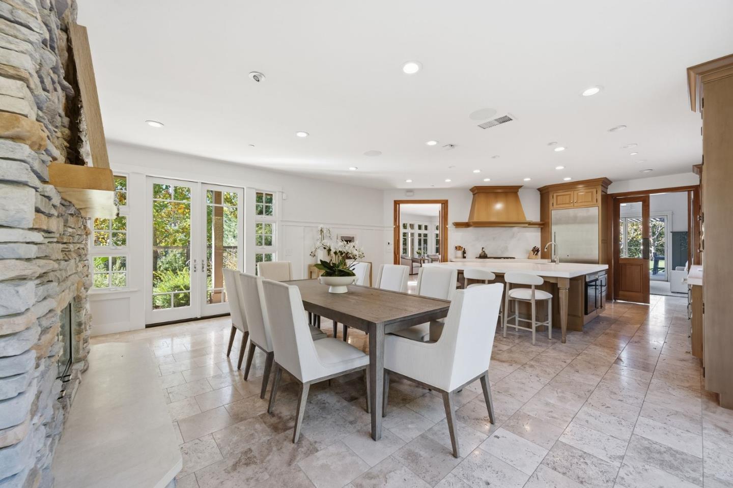 12950 Brendel DR