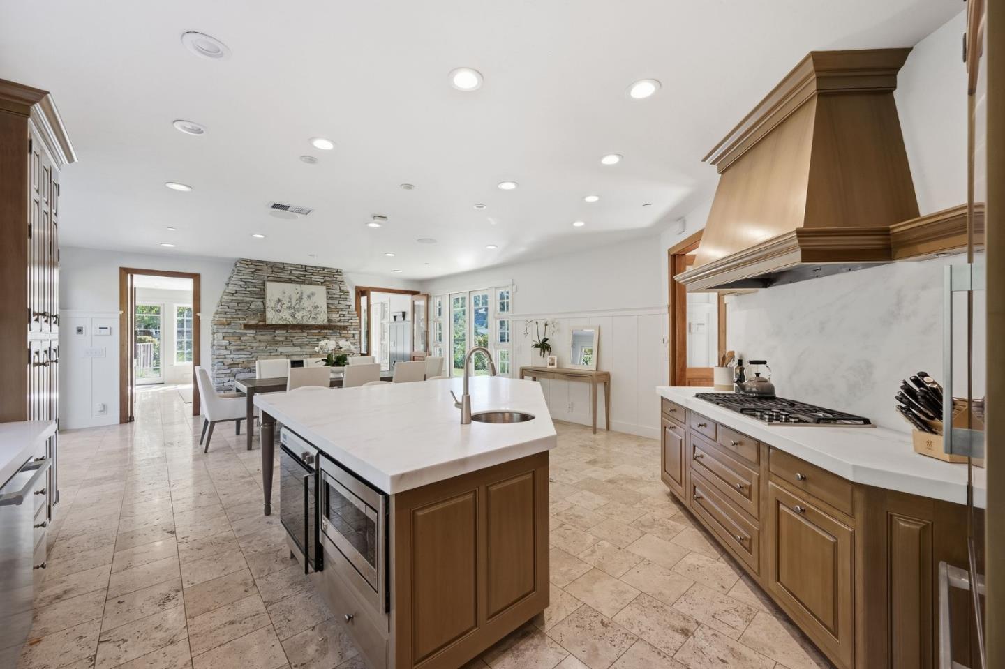 12950 Brendel DR