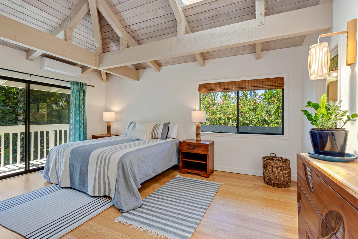 4160 KALANI PL