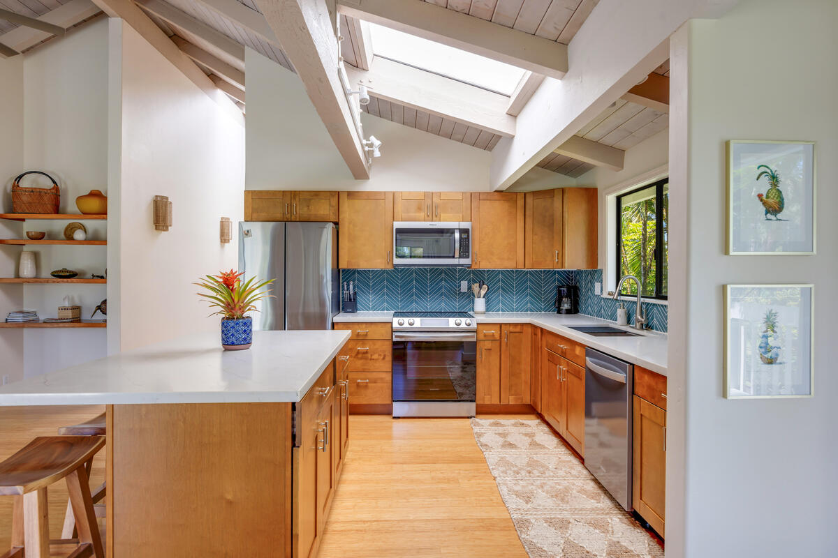 4160 KALANI PL