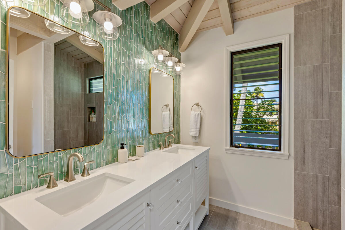 4160 KALANI PL