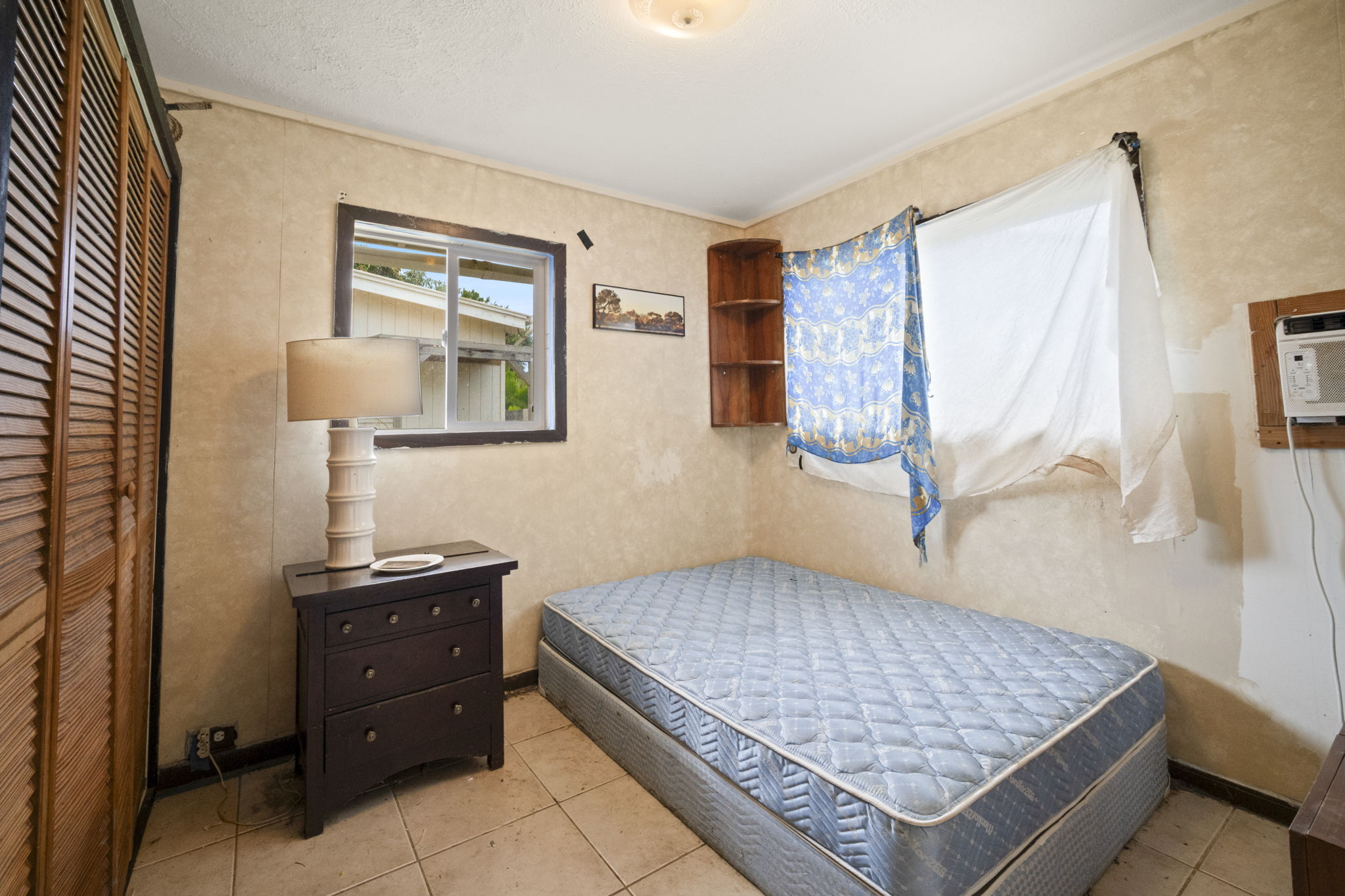 7786 ULILI RD