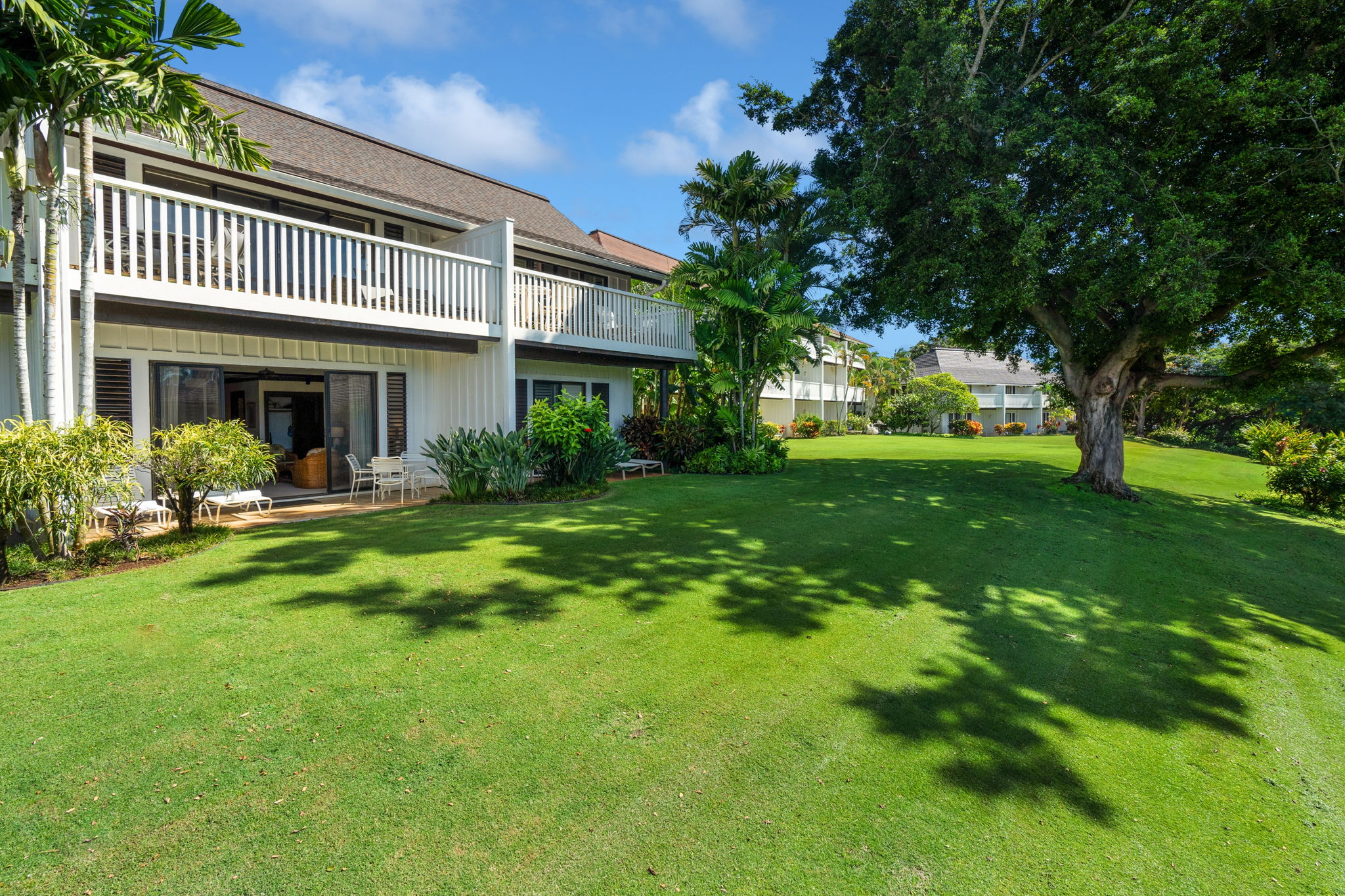 2253 POIPU RD 101