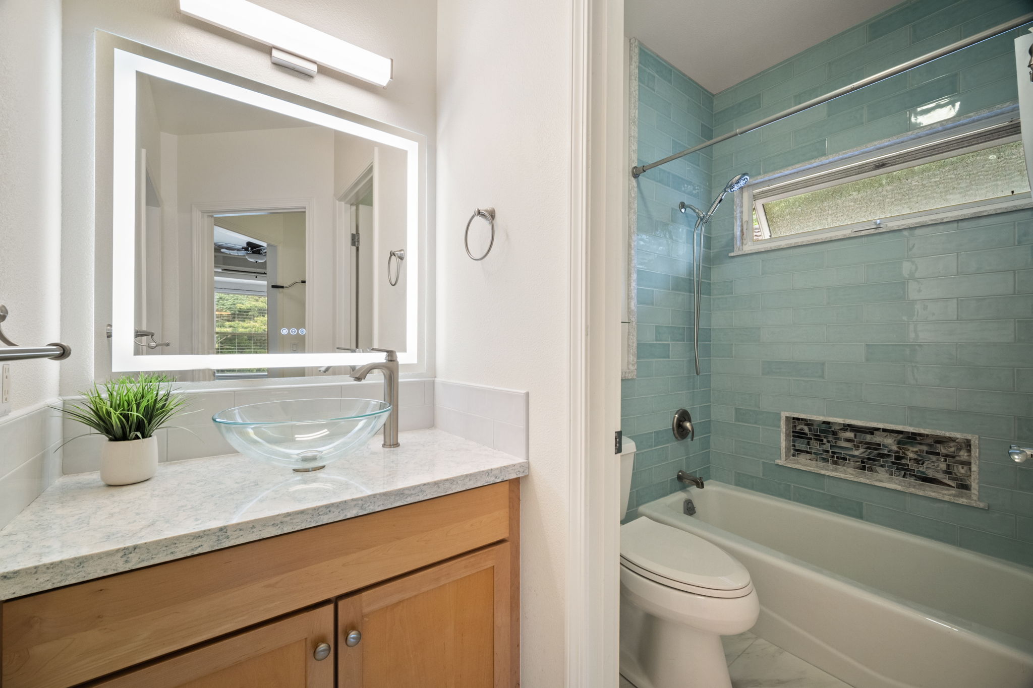 2110 KANEKA ST 43