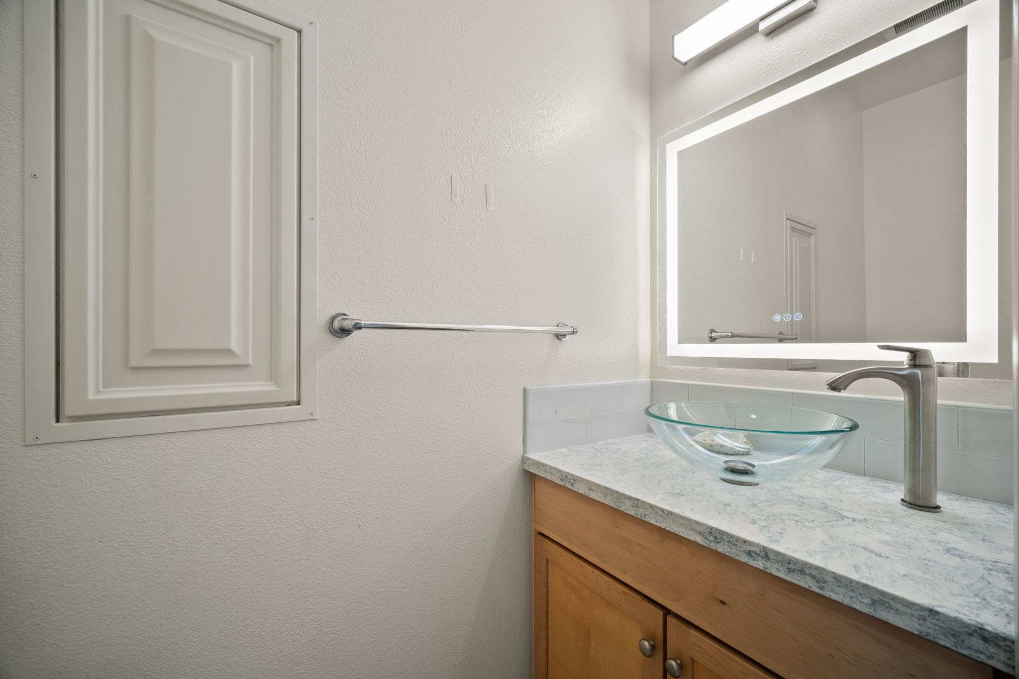 2110 KANEKA ST 43