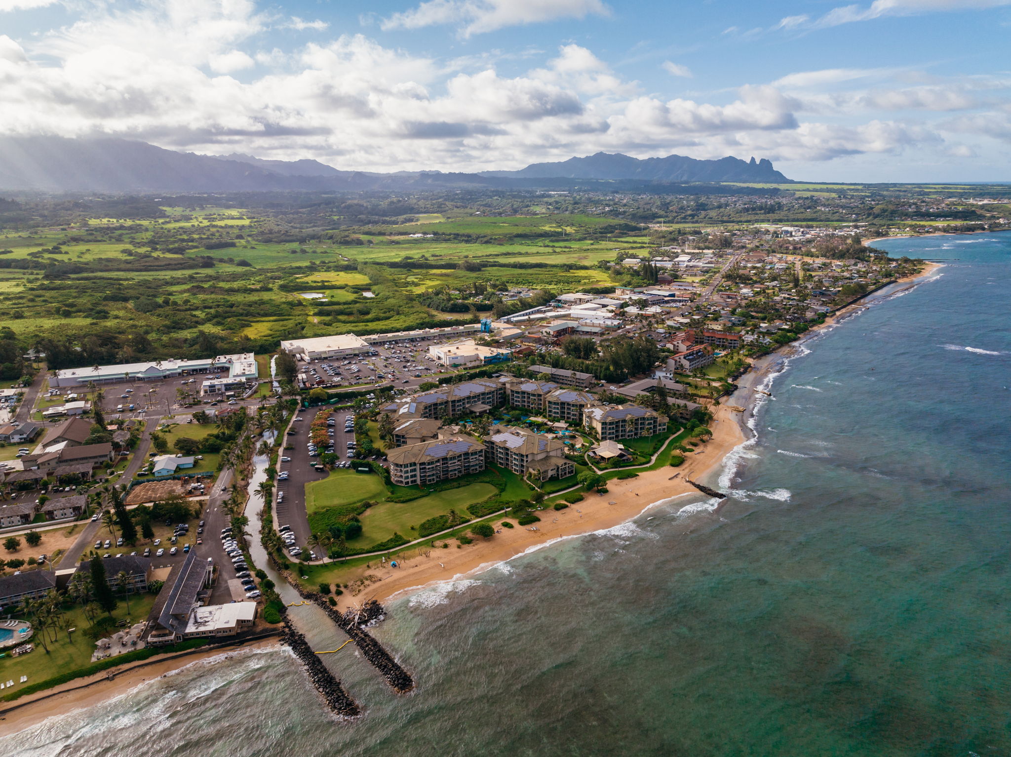 4-820 KUHIO HWY H102