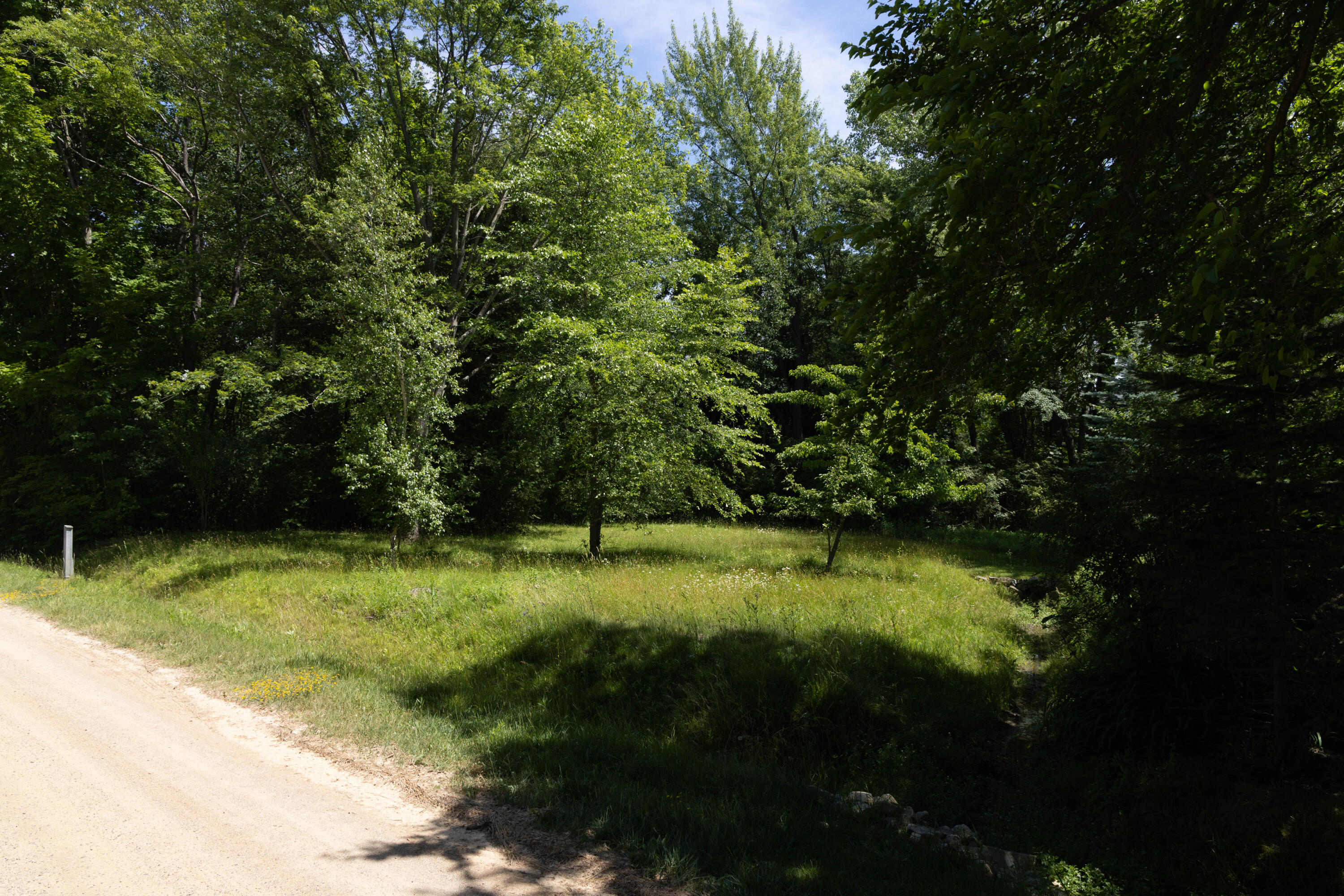 7258 Atlantic Avenue