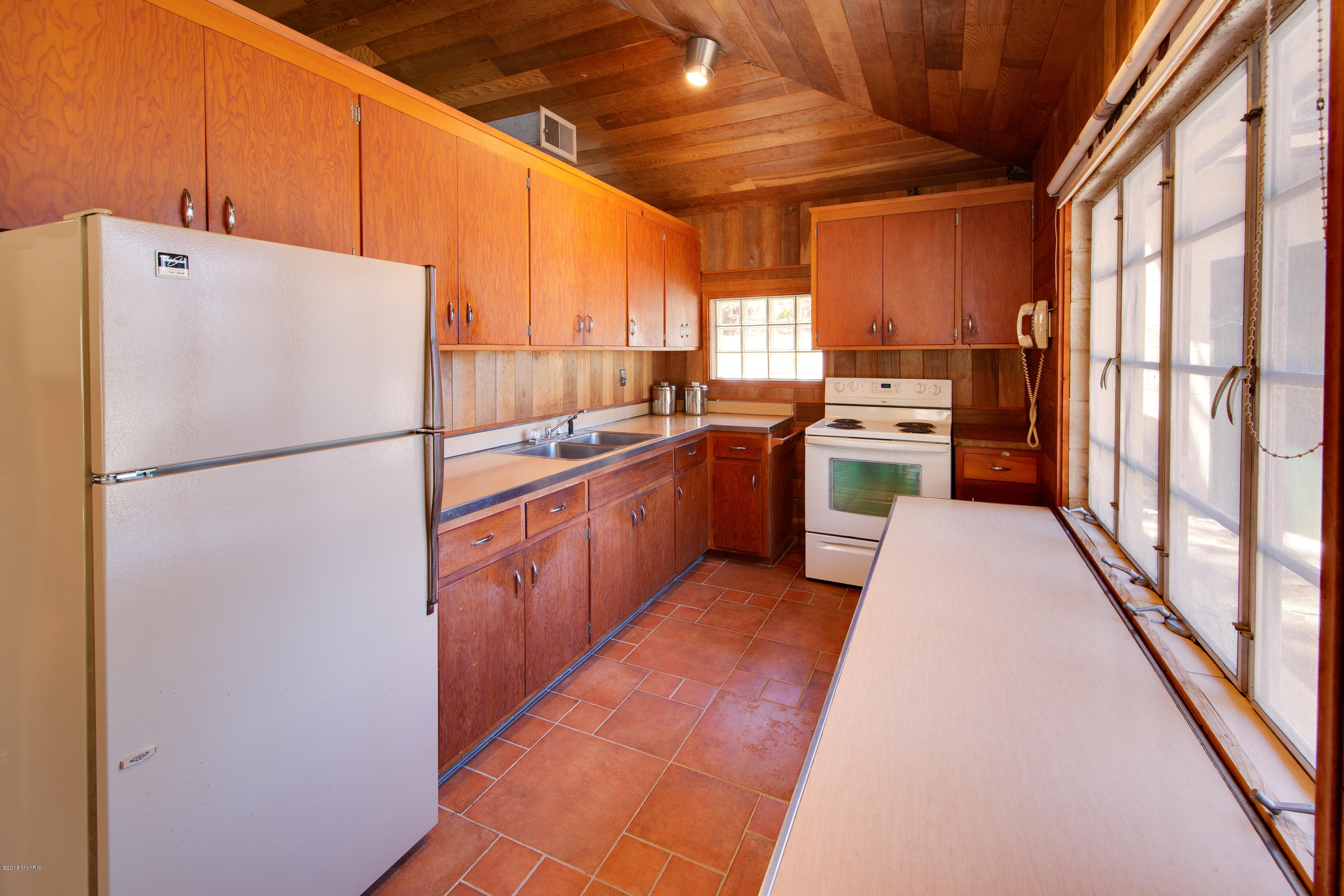 35446 Blue Star Highway