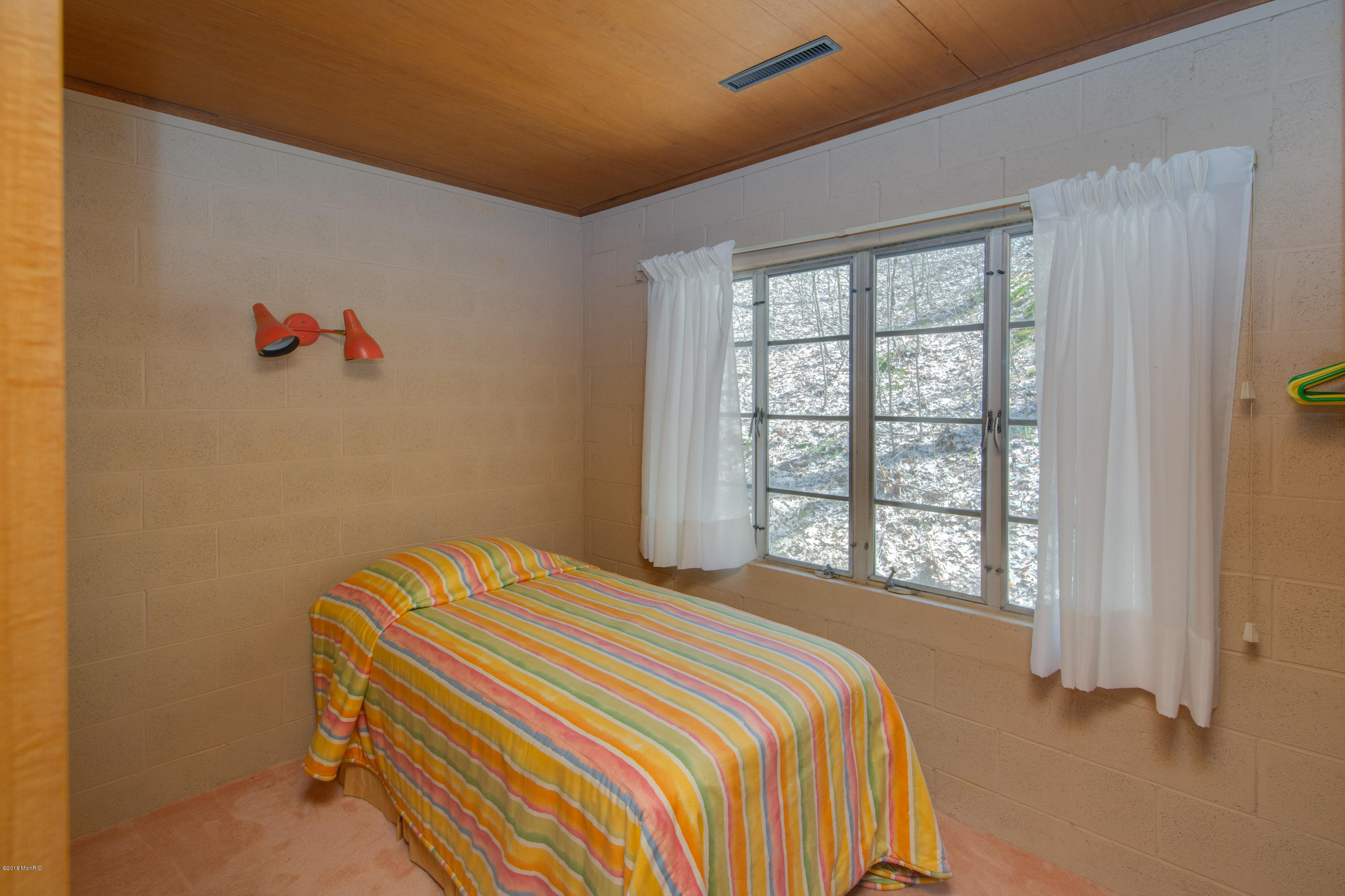 35446 Blue Star Highway