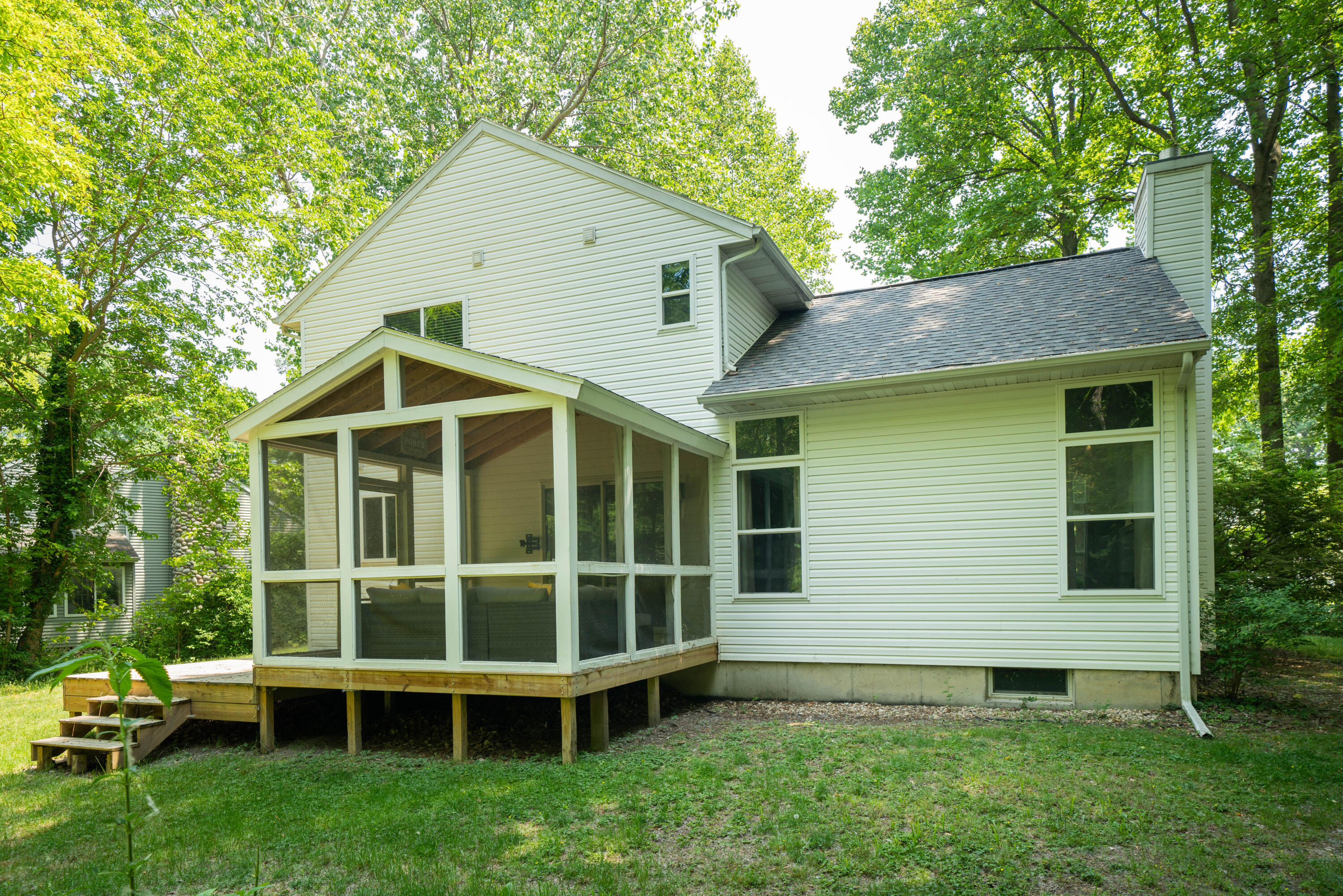 535 Woodbridge Circle