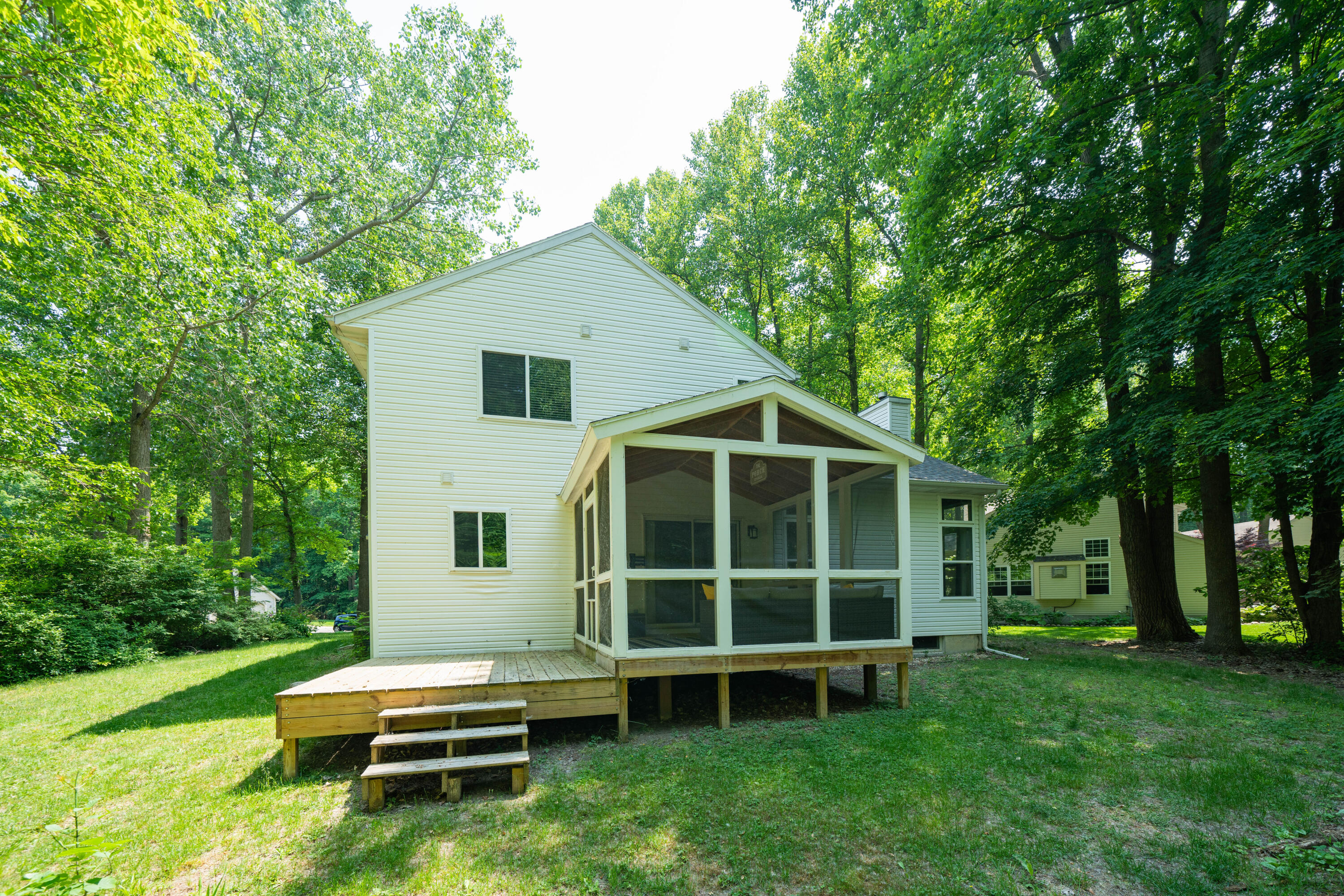 535 Woodbridge Circle