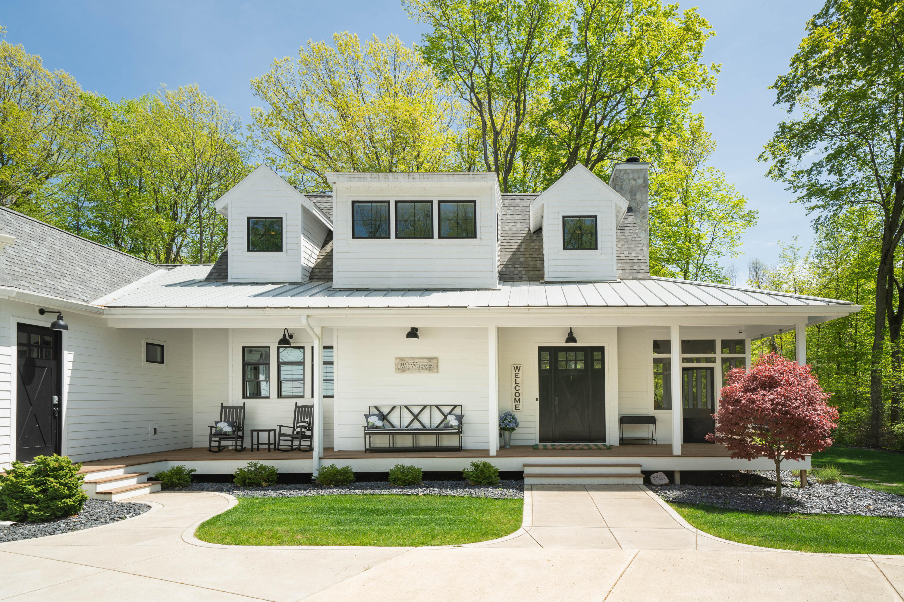 91 North Shore Drive N