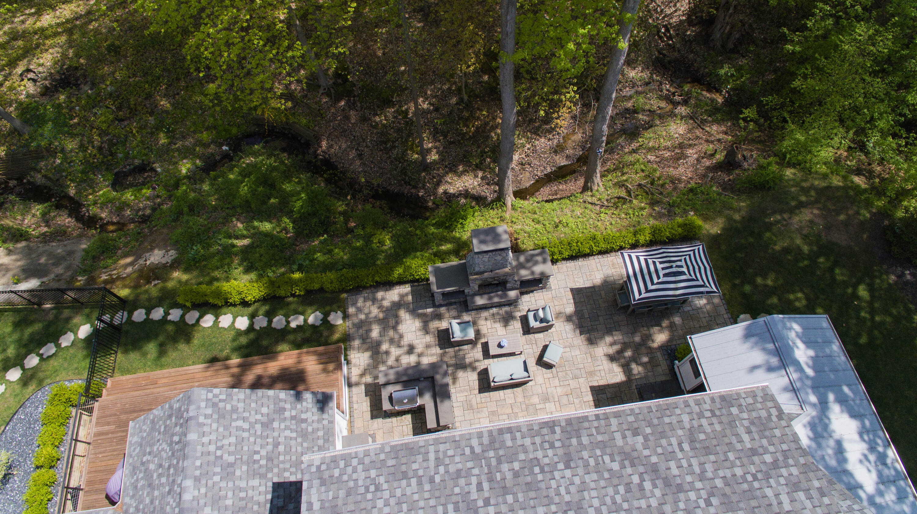 91 North Shore Drive N