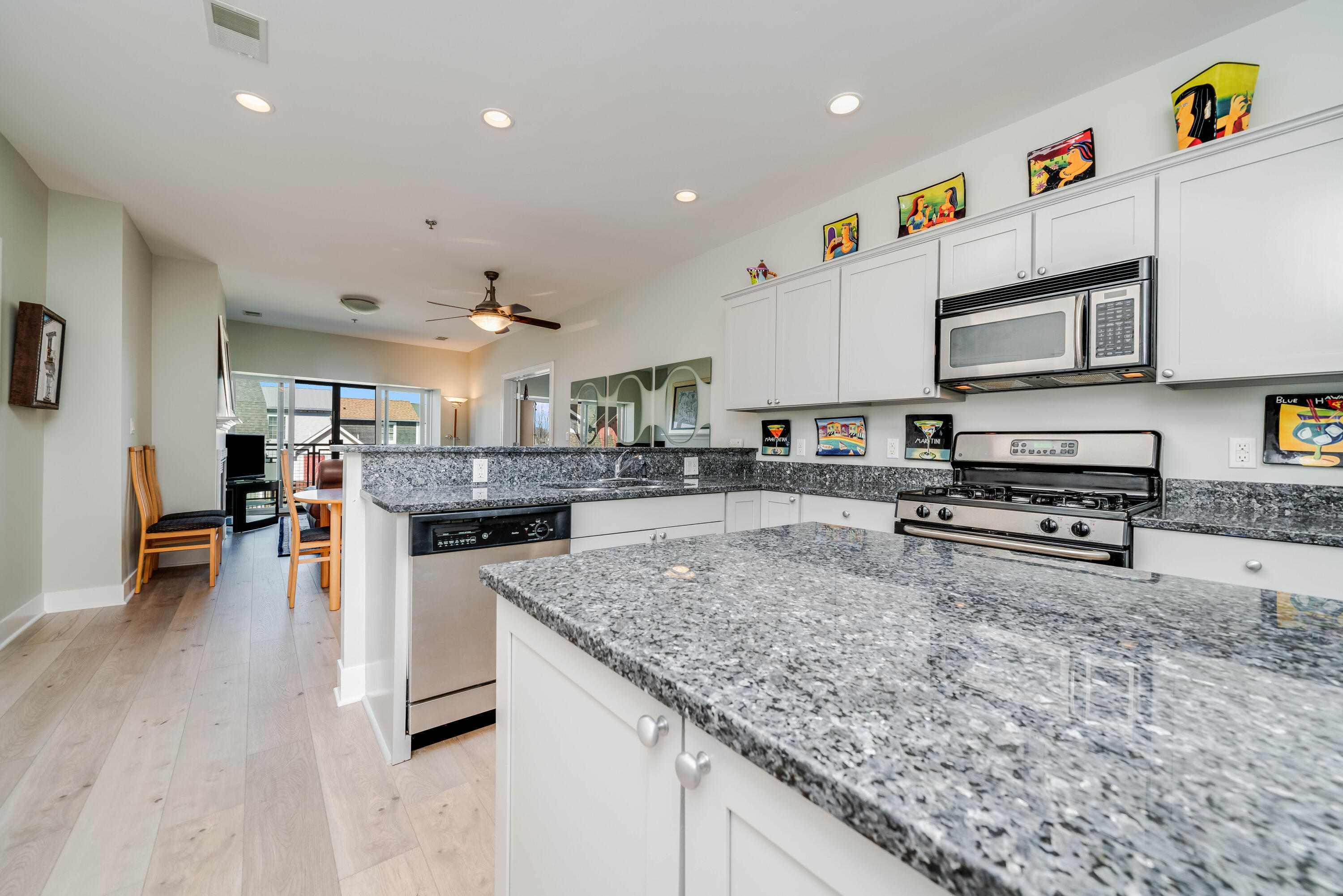 510 Williams Street, 20