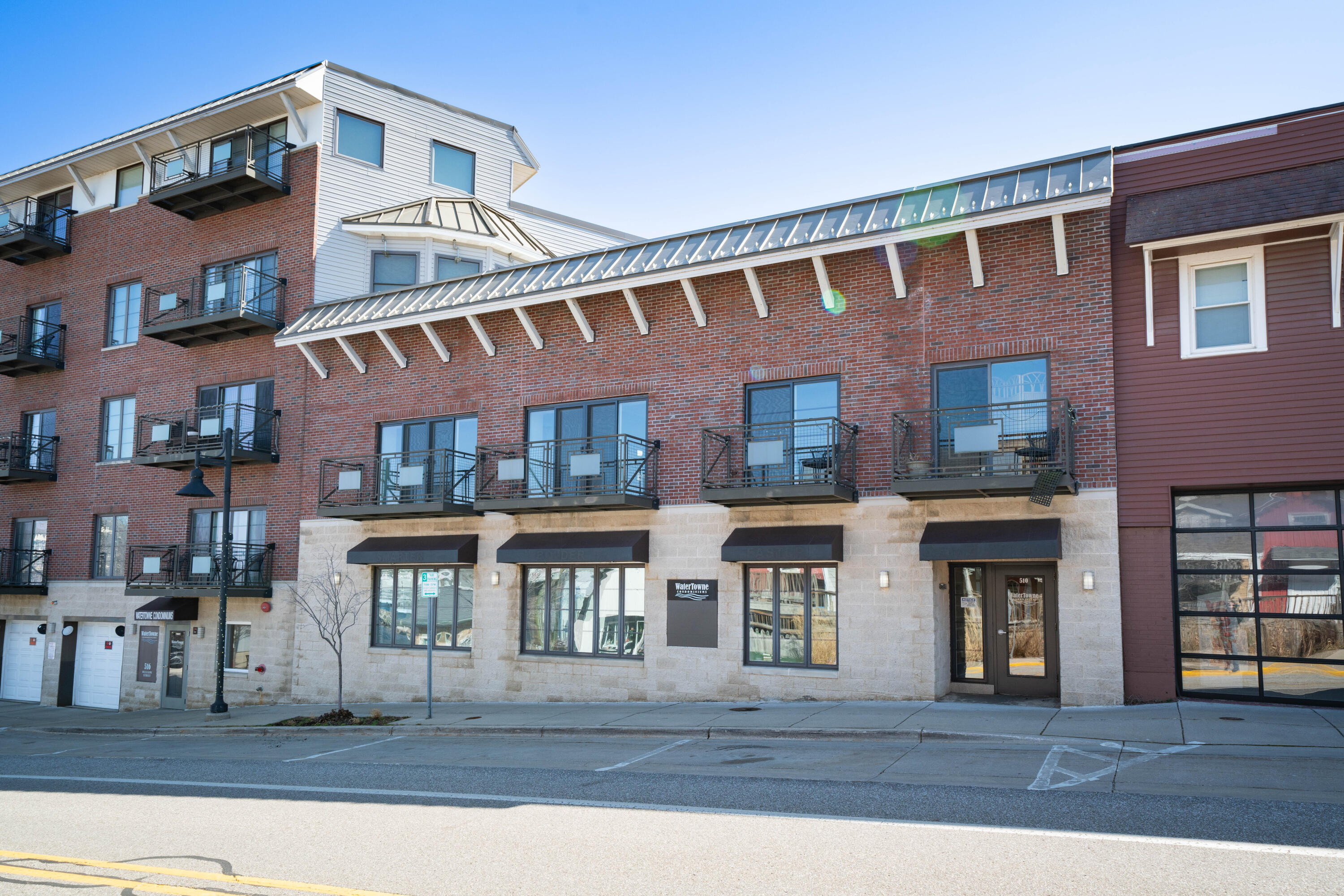 510 Williams Street, 20