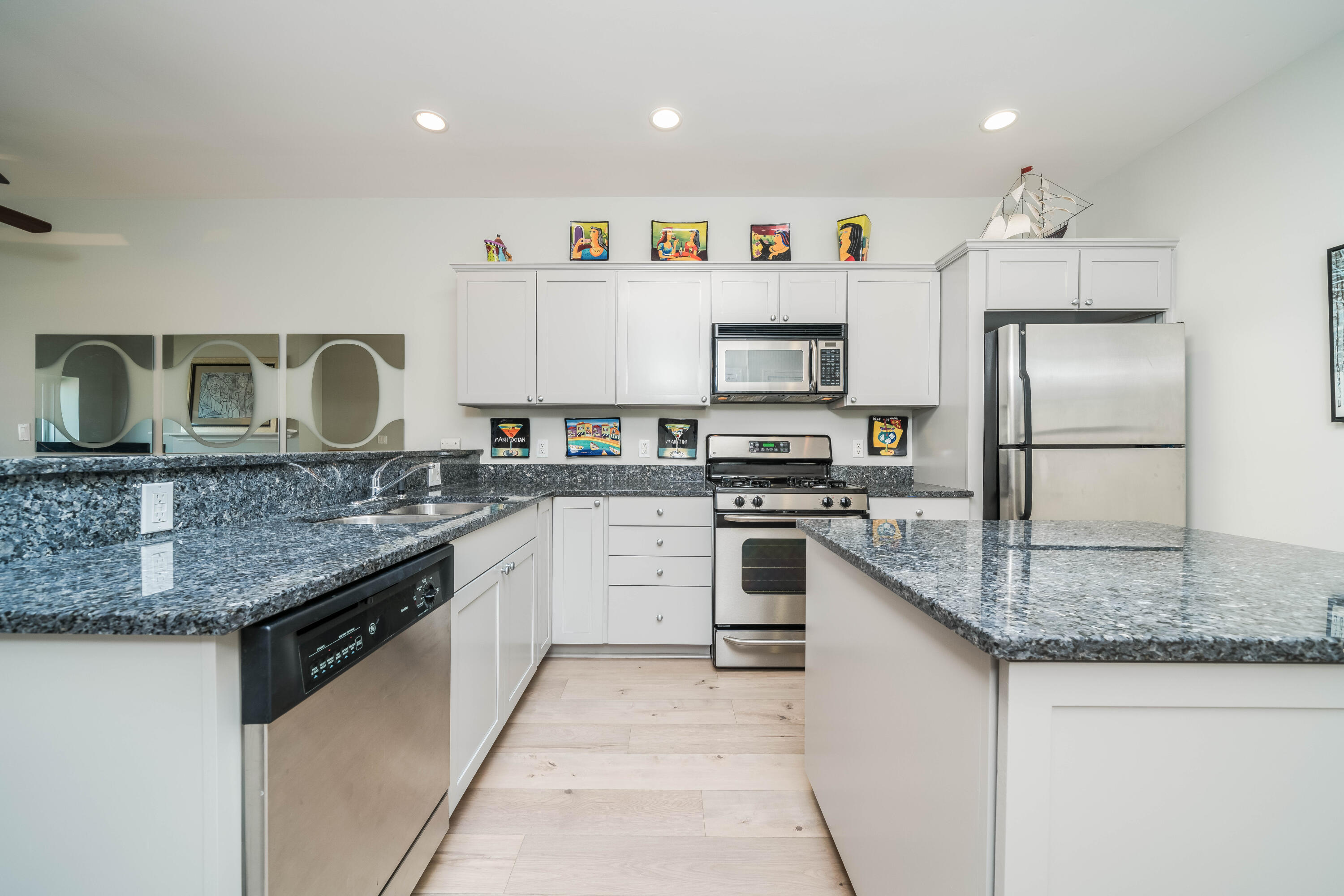 510 Williams Street, 20