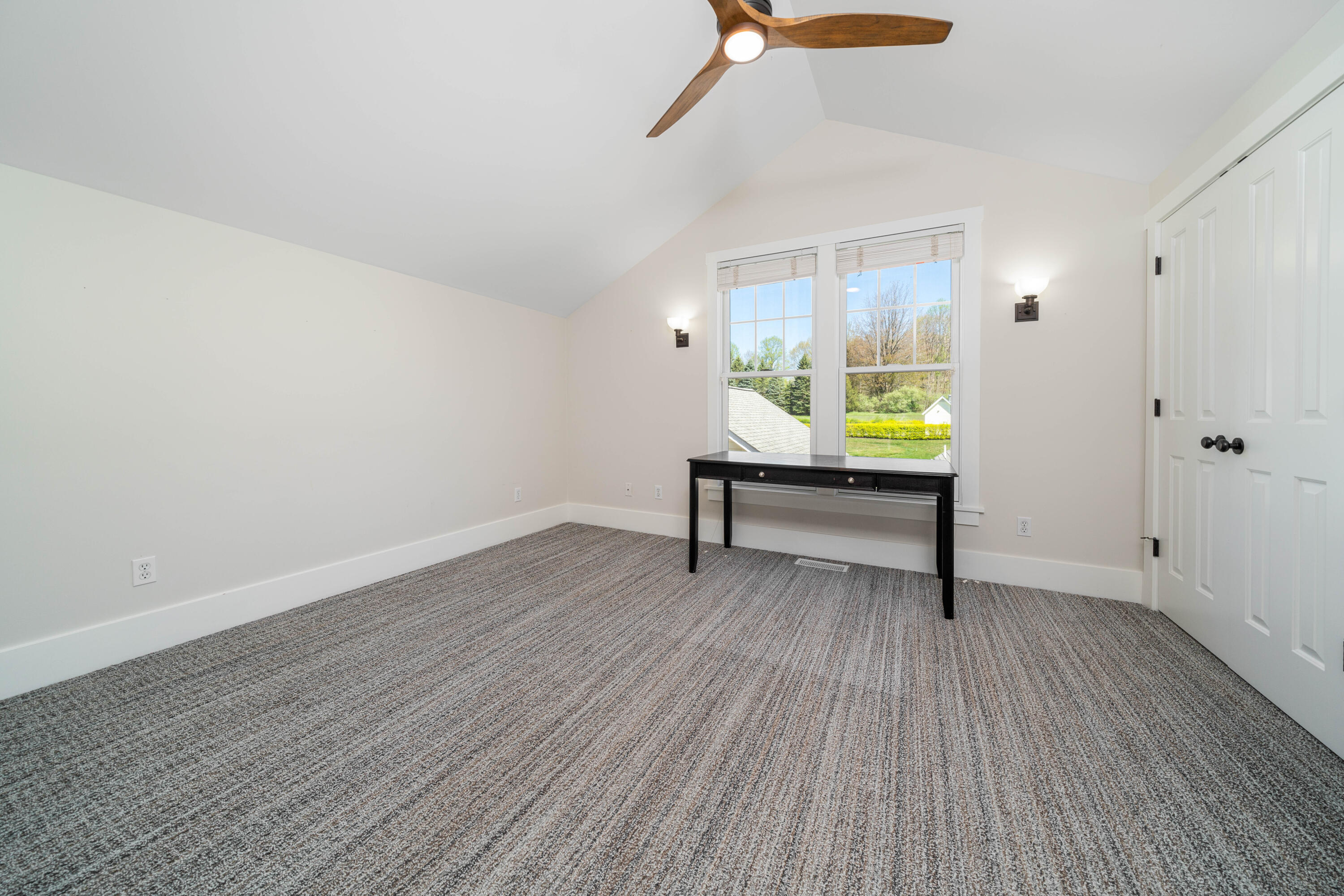 519 Virginia Avenue, 1