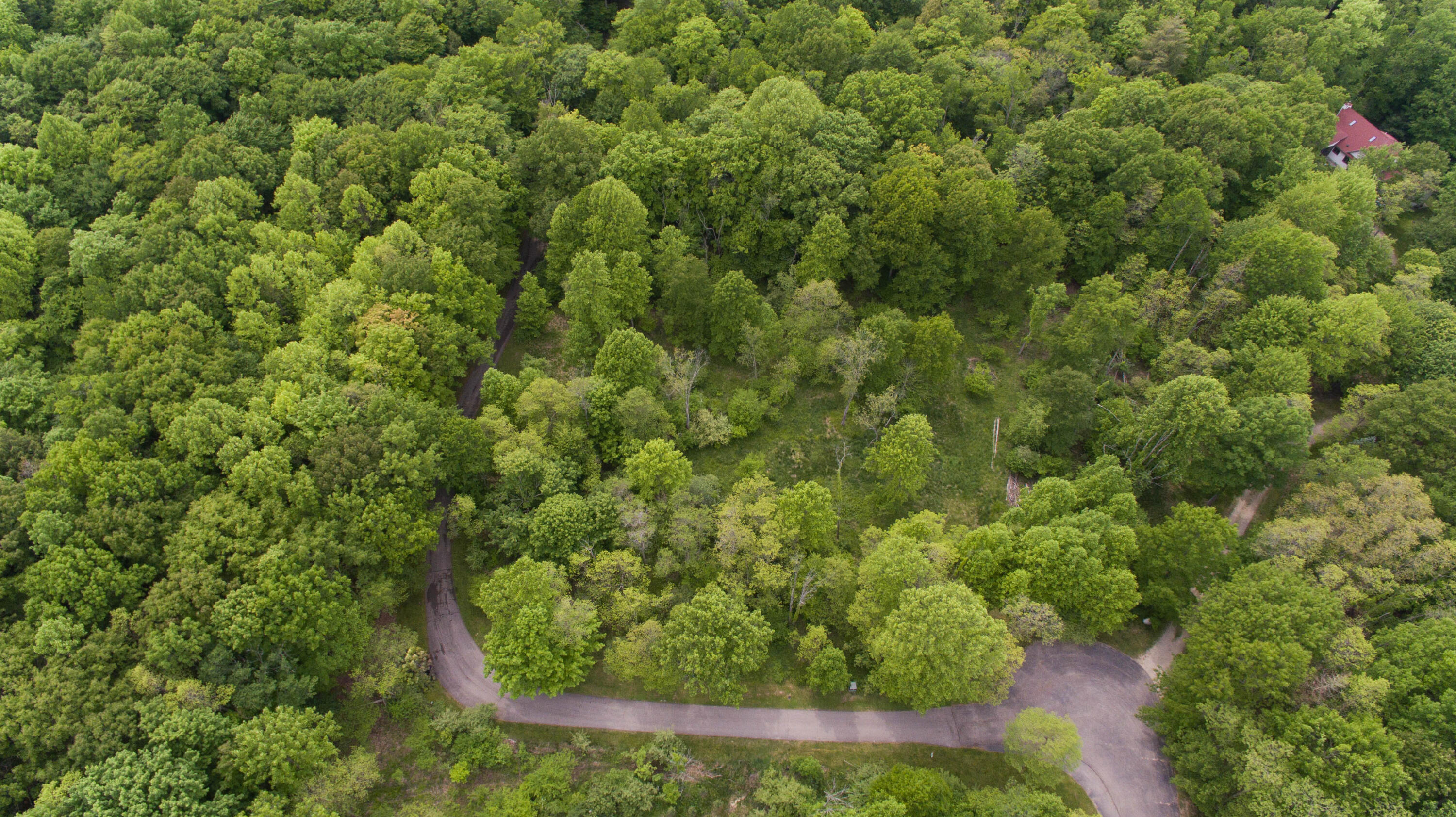 7070 Glenn Oaks Drive