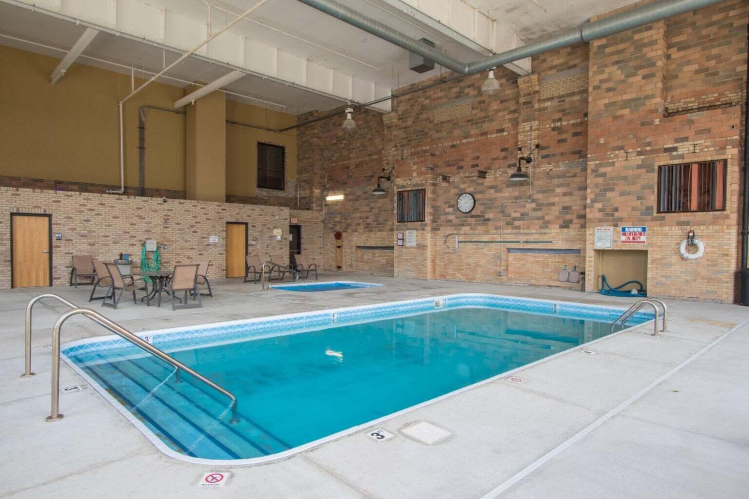 460 Broadway Street, 105