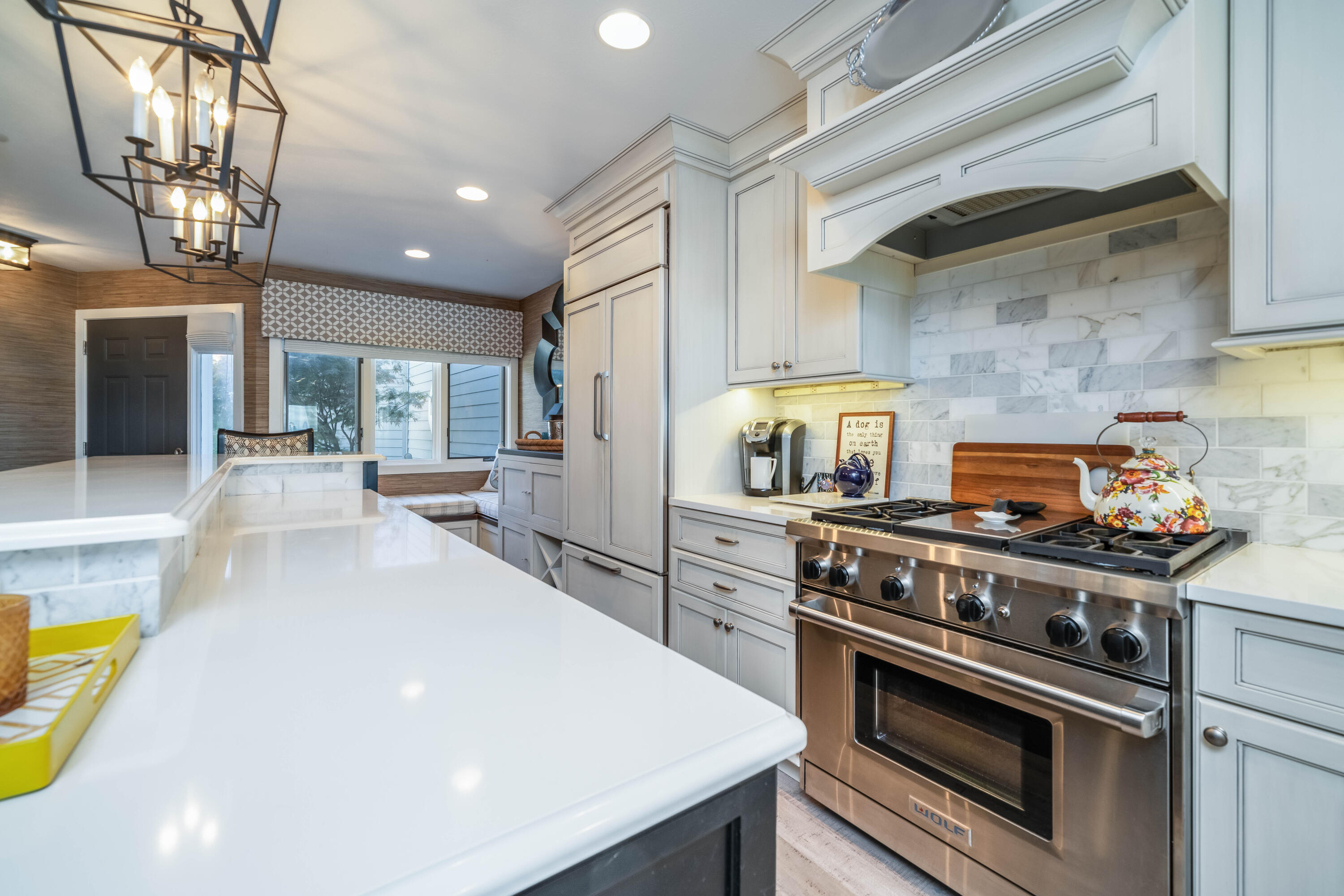 215 North Shore Drive, 10