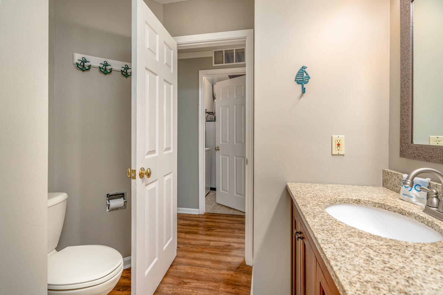 7374 North Shore Drive, 14