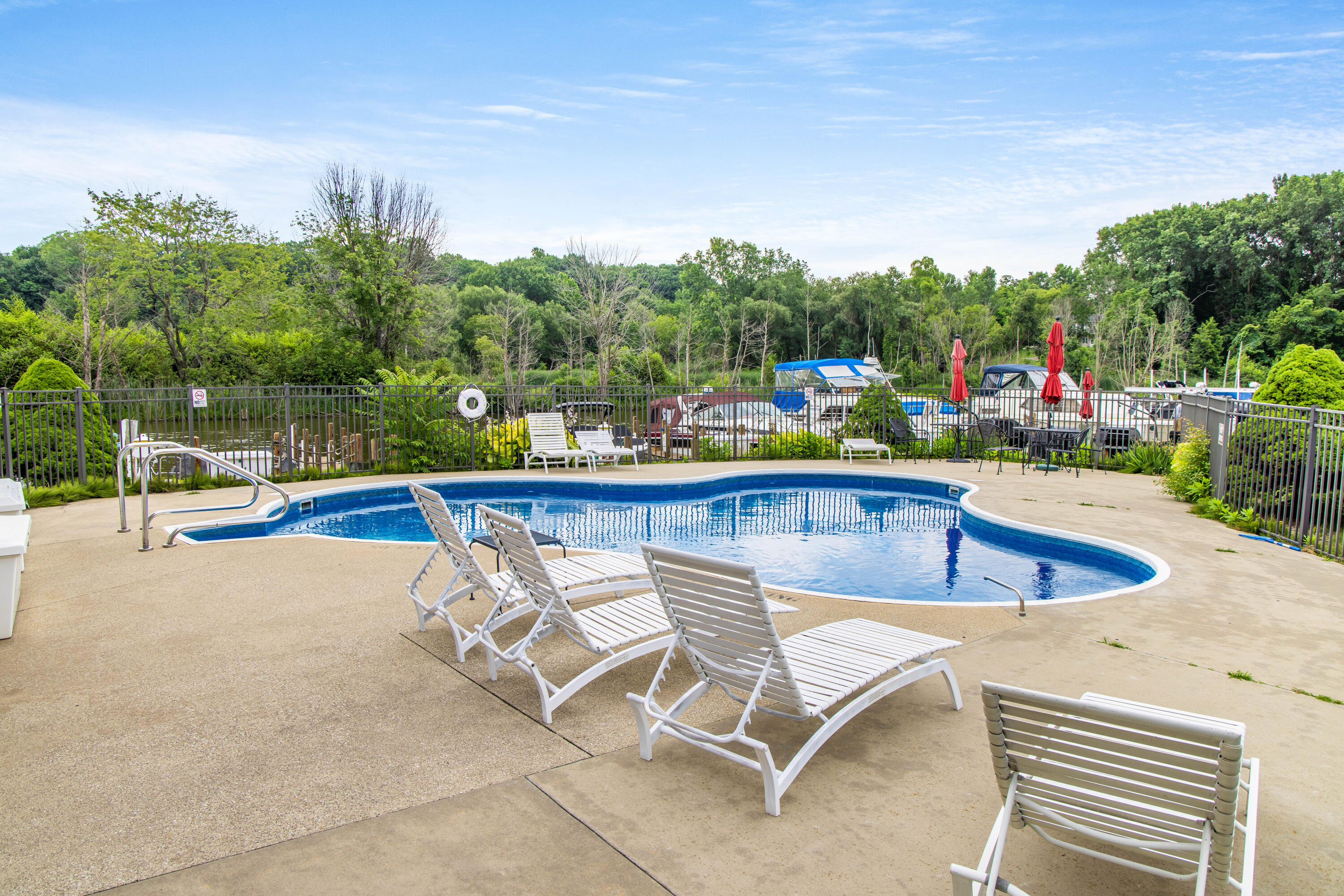 500 Virginia Avenue, 42