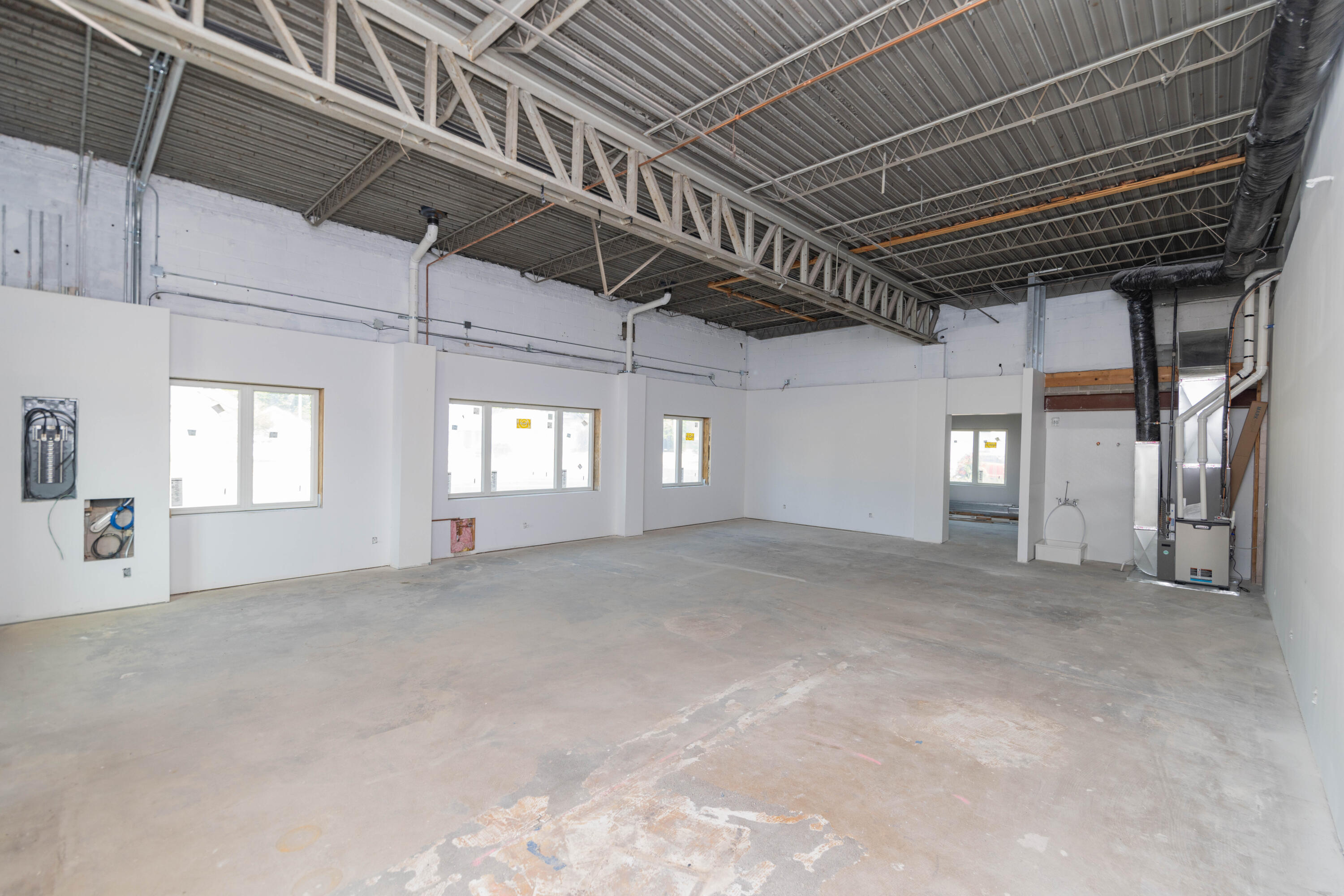 708 La Grange Street