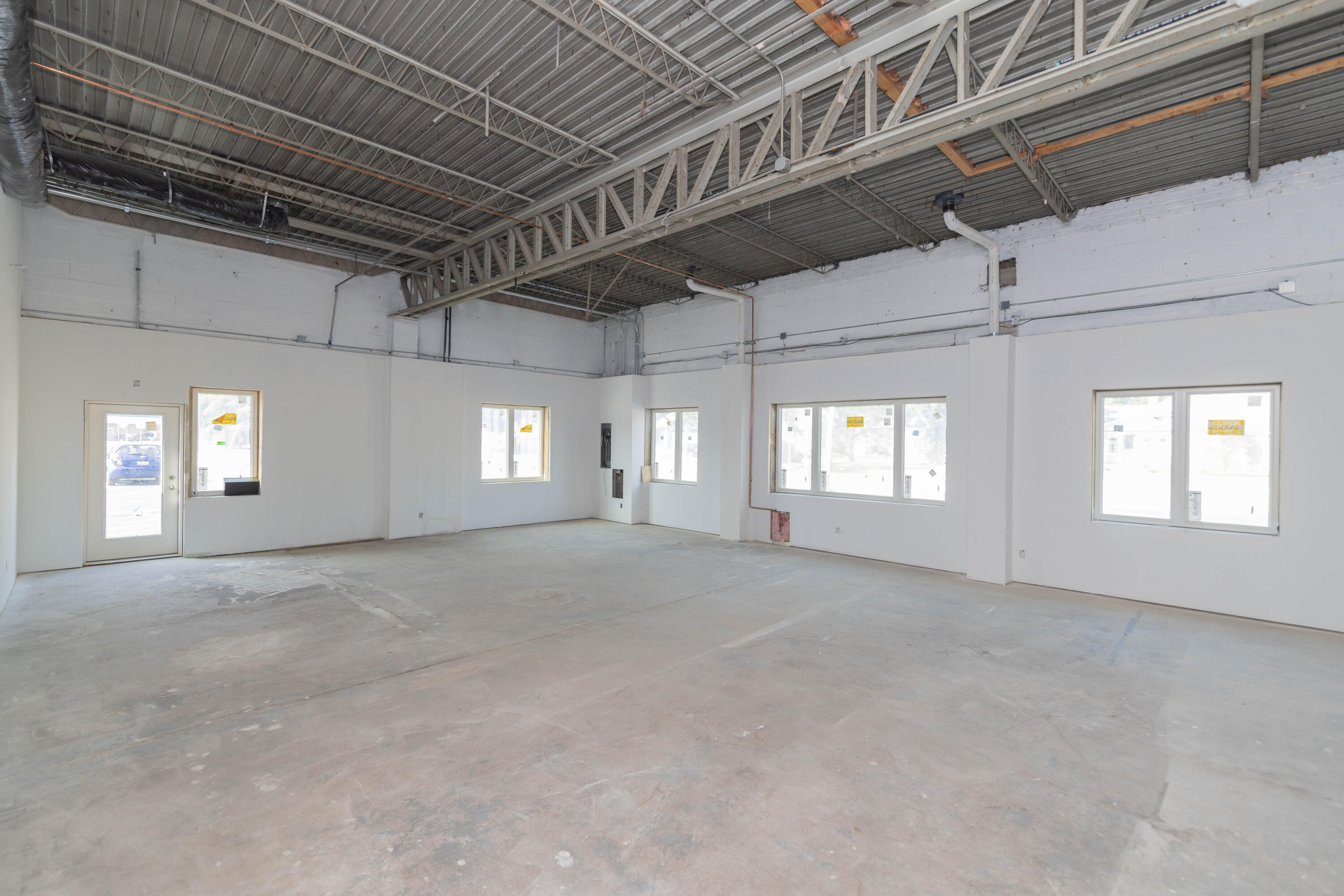 708 La Grange Street