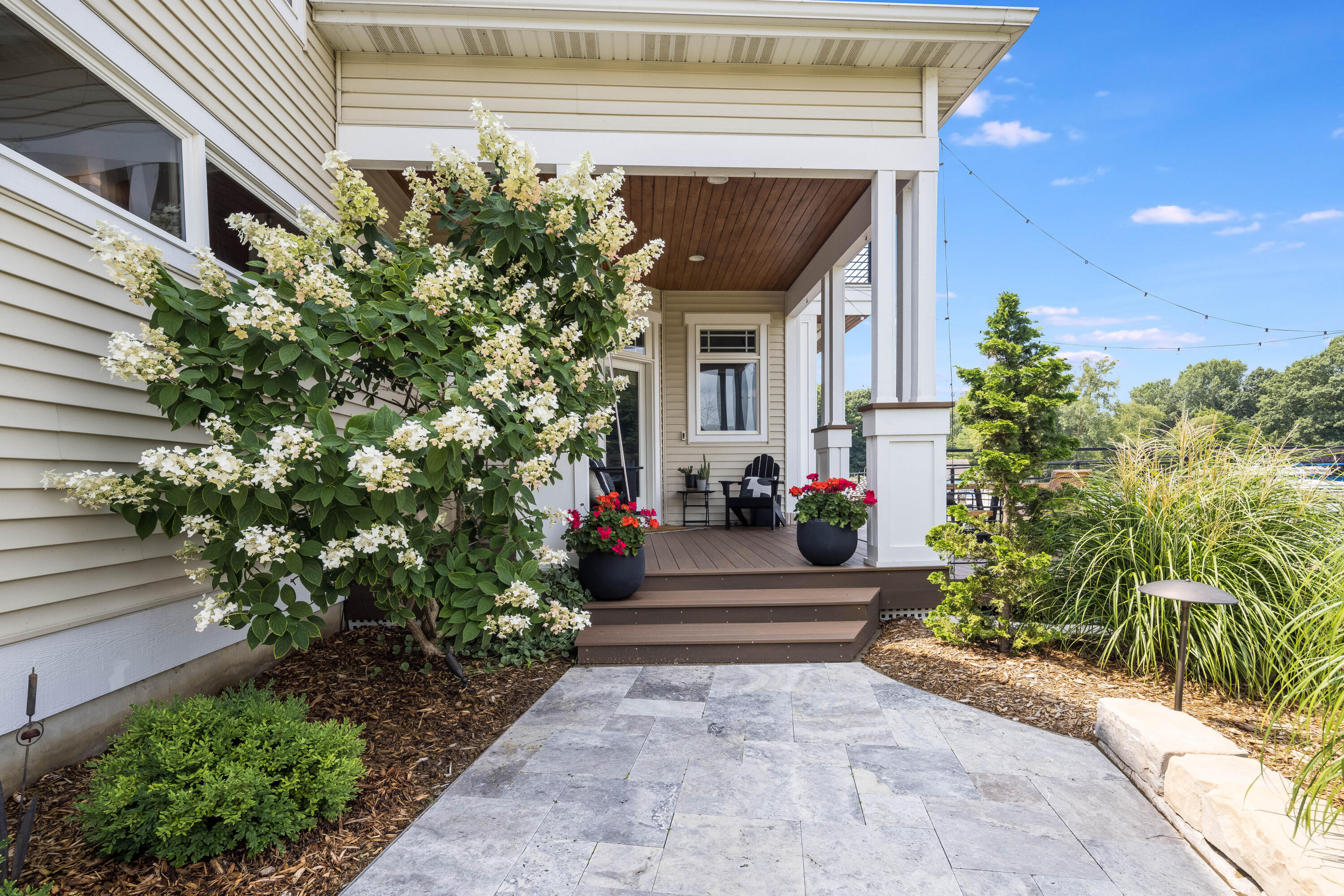 410 River Island Drive