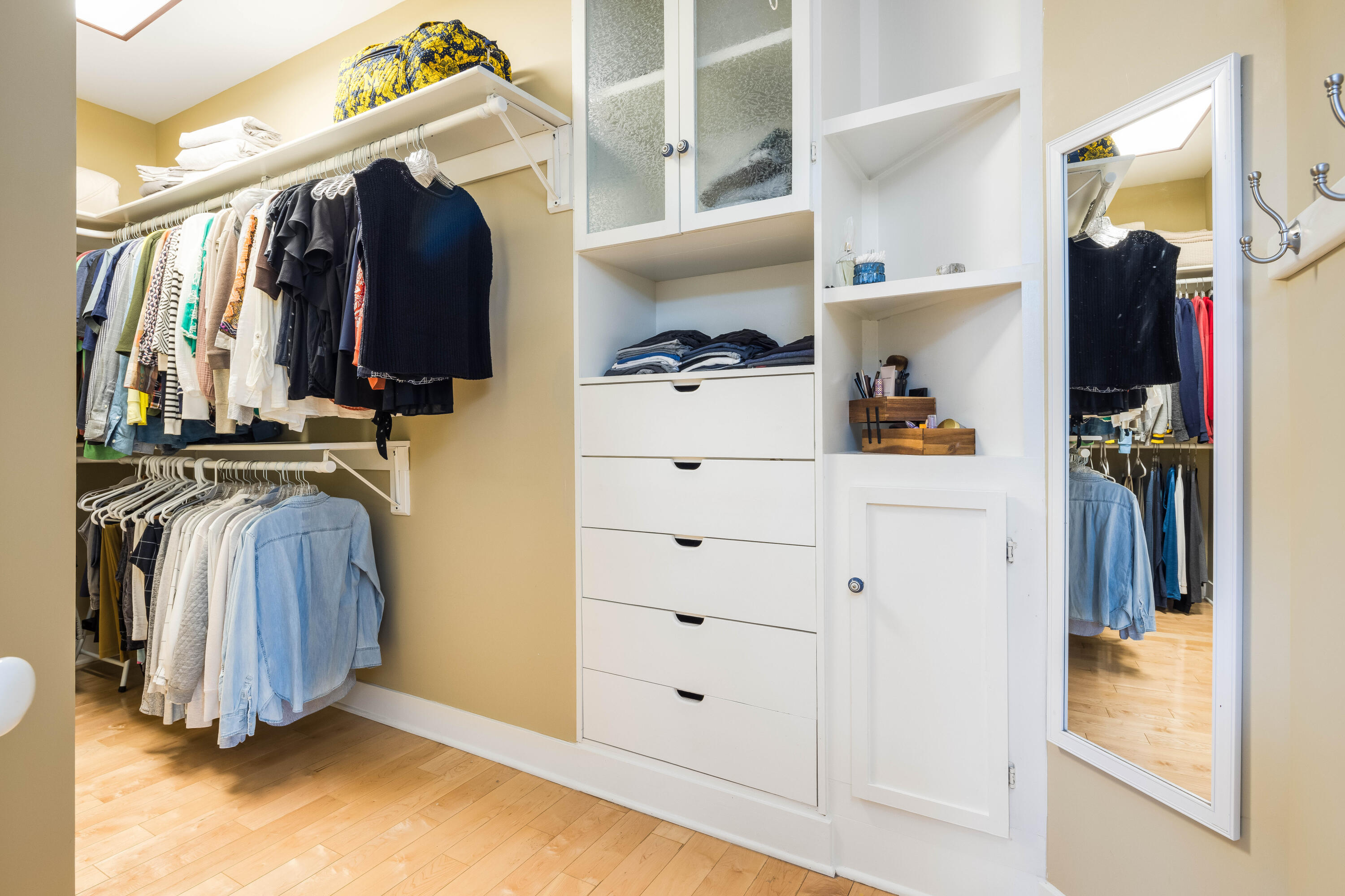 410 River Island Drive