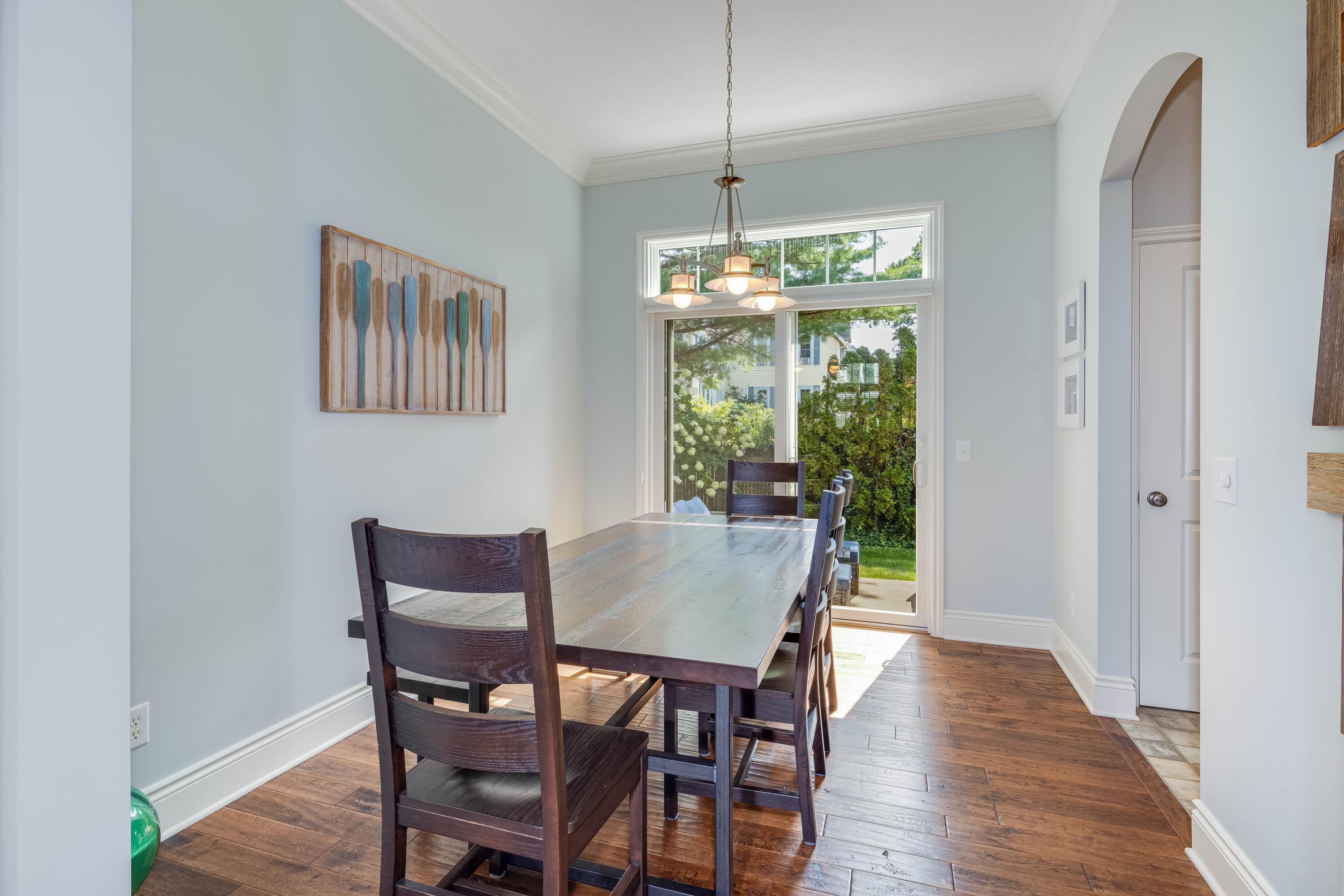 98 North Shore Drive, 1