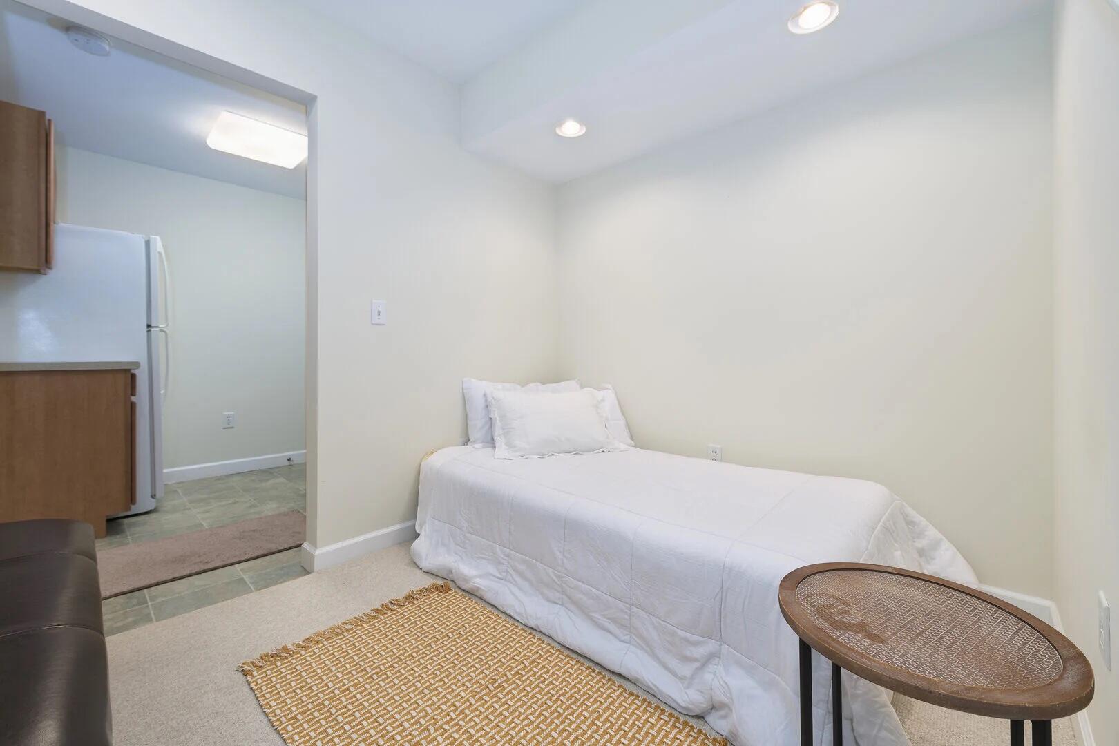 69 North Shore Drive, 3