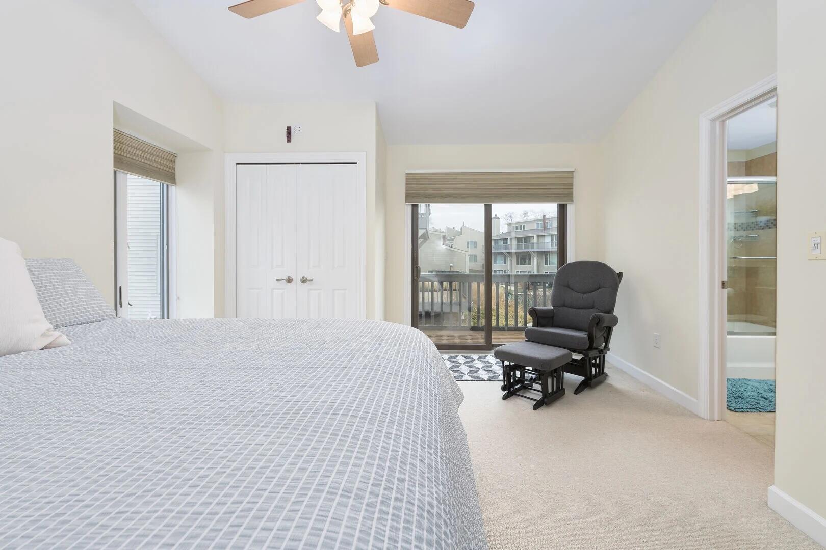 69 North Shore Drive, 3