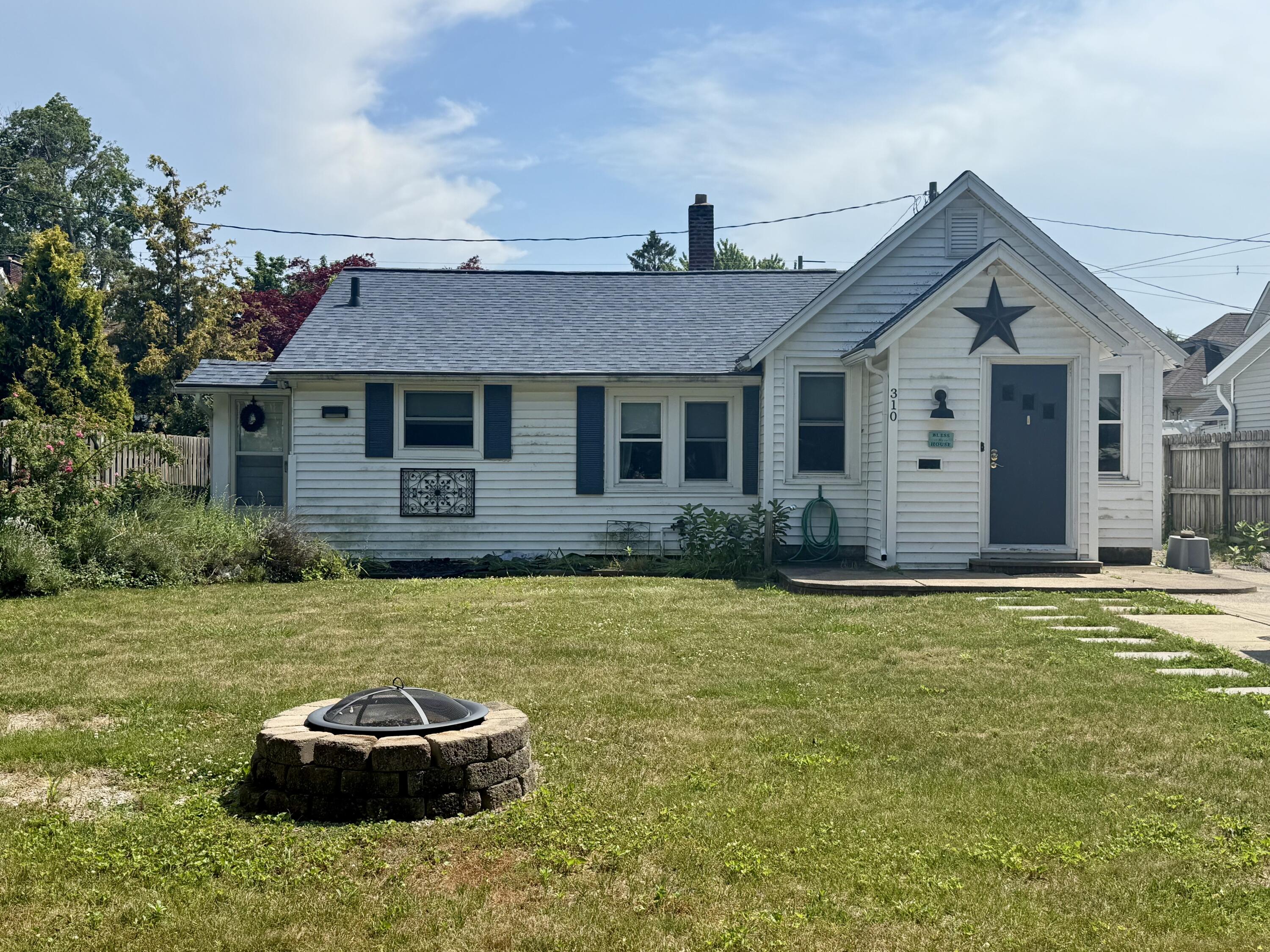 310 Van Buren Street