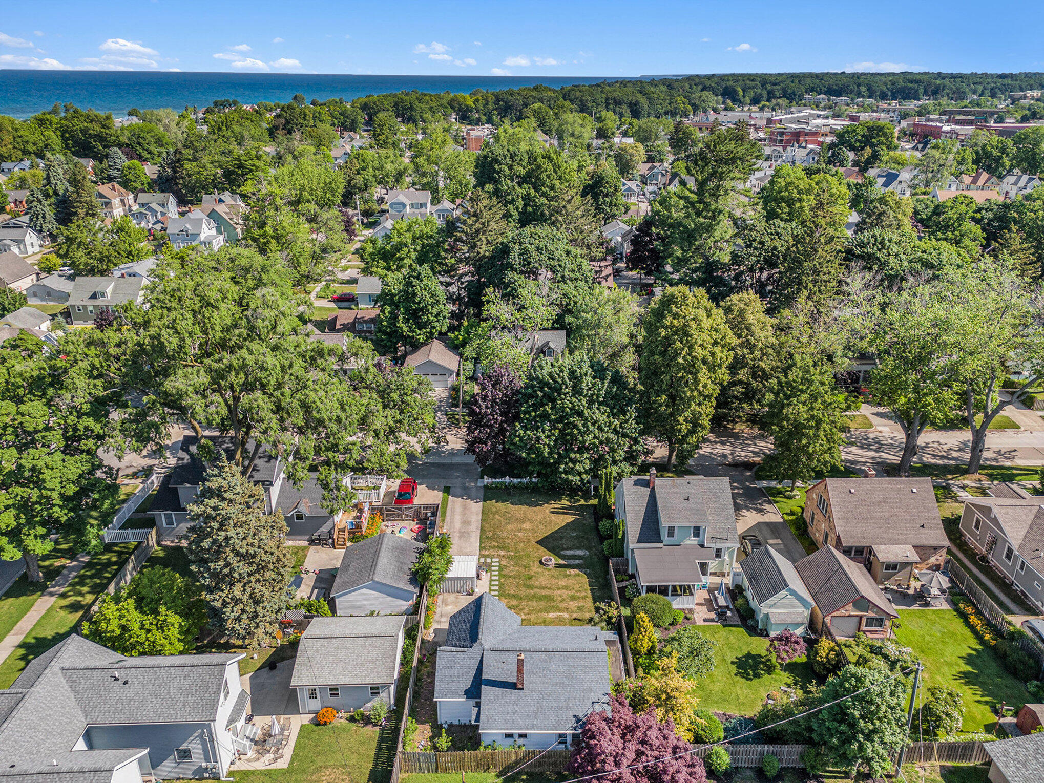 310 Van Buren Street