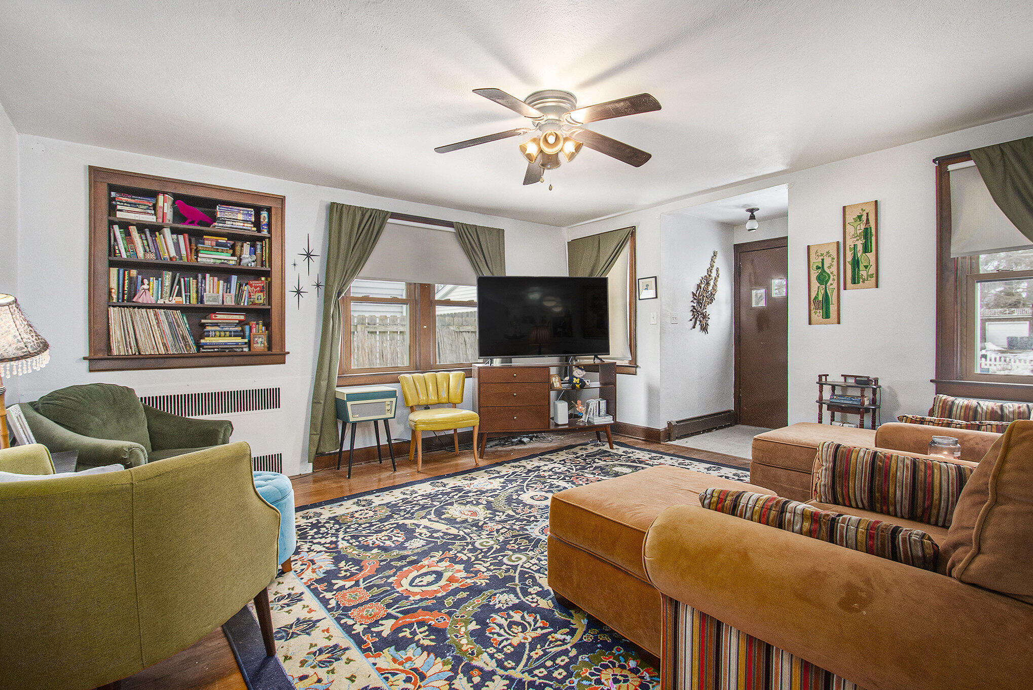 310 Van Buren Street