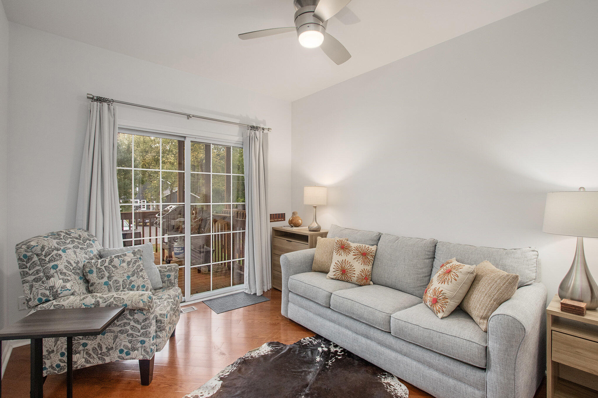 7374 North Shore Drive, 16